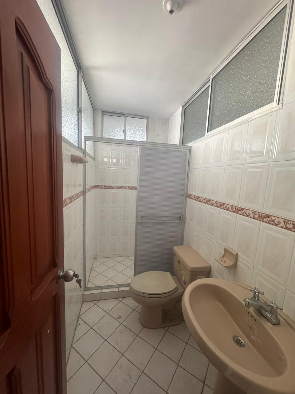 Edificio en Venta en EL PORVENIR Imagen de Edificio 28