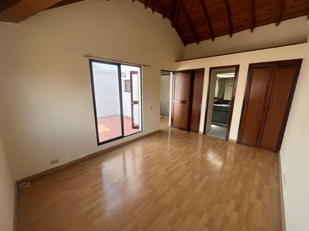 Imagen de Casa 16