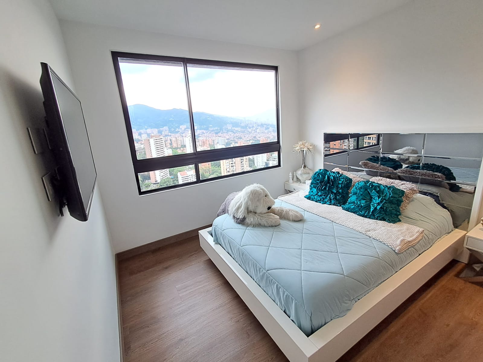 Apartamento en Arriendo en EL POBLADO Imagen de Apartamento 11