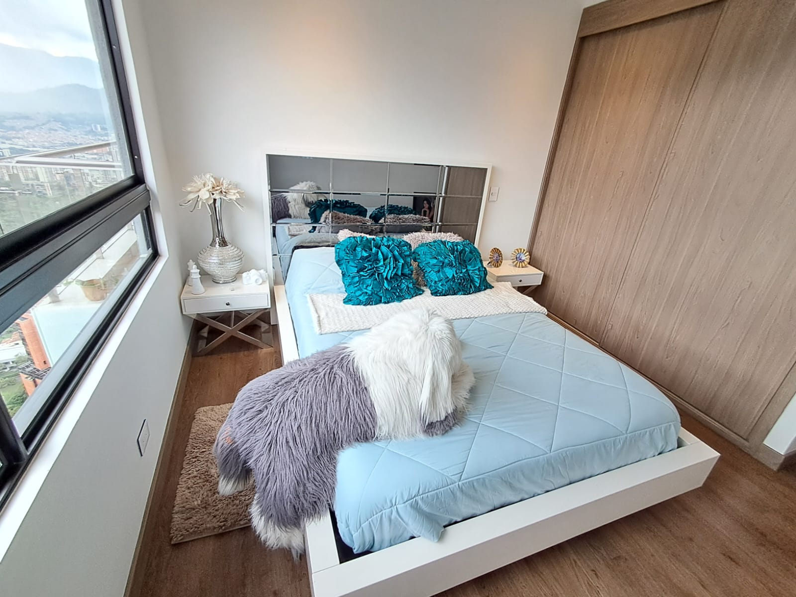 Apartamento en Arriendo en EL POBLADO Imagen de Apartamento 12