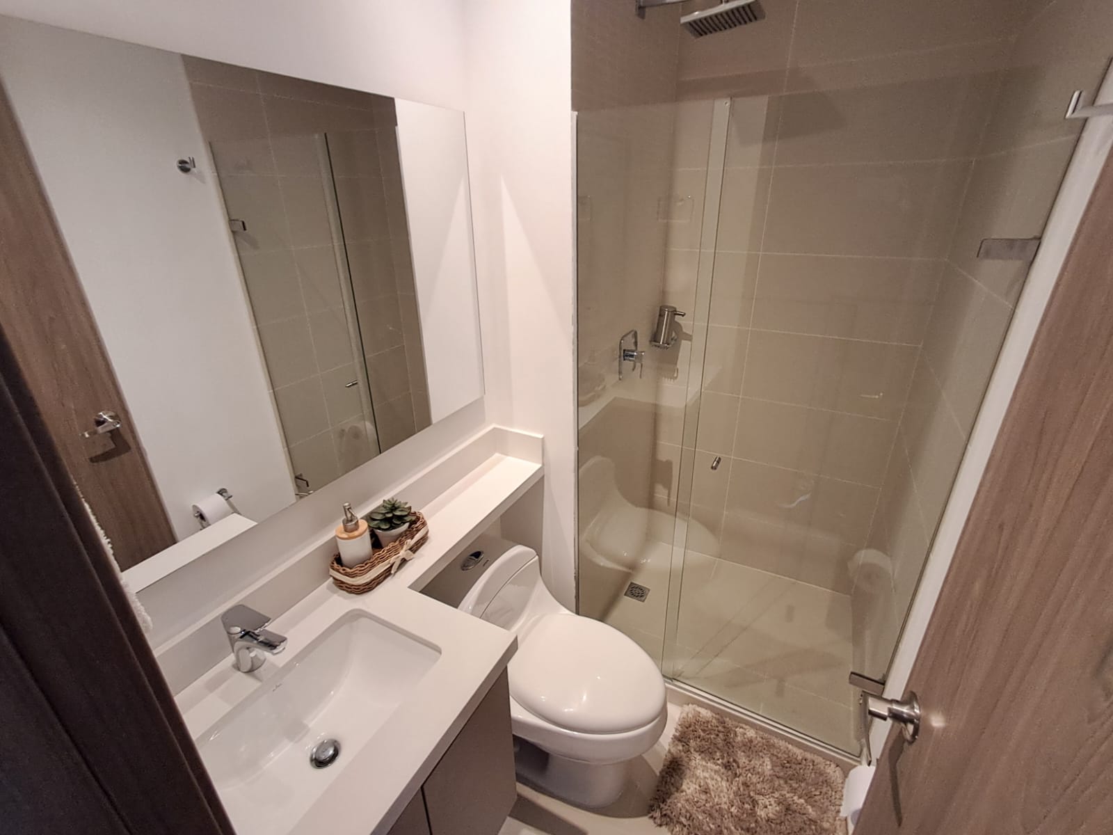 Apartamento en Arriendo en EL POBLADO Imagen de Apartamento 17