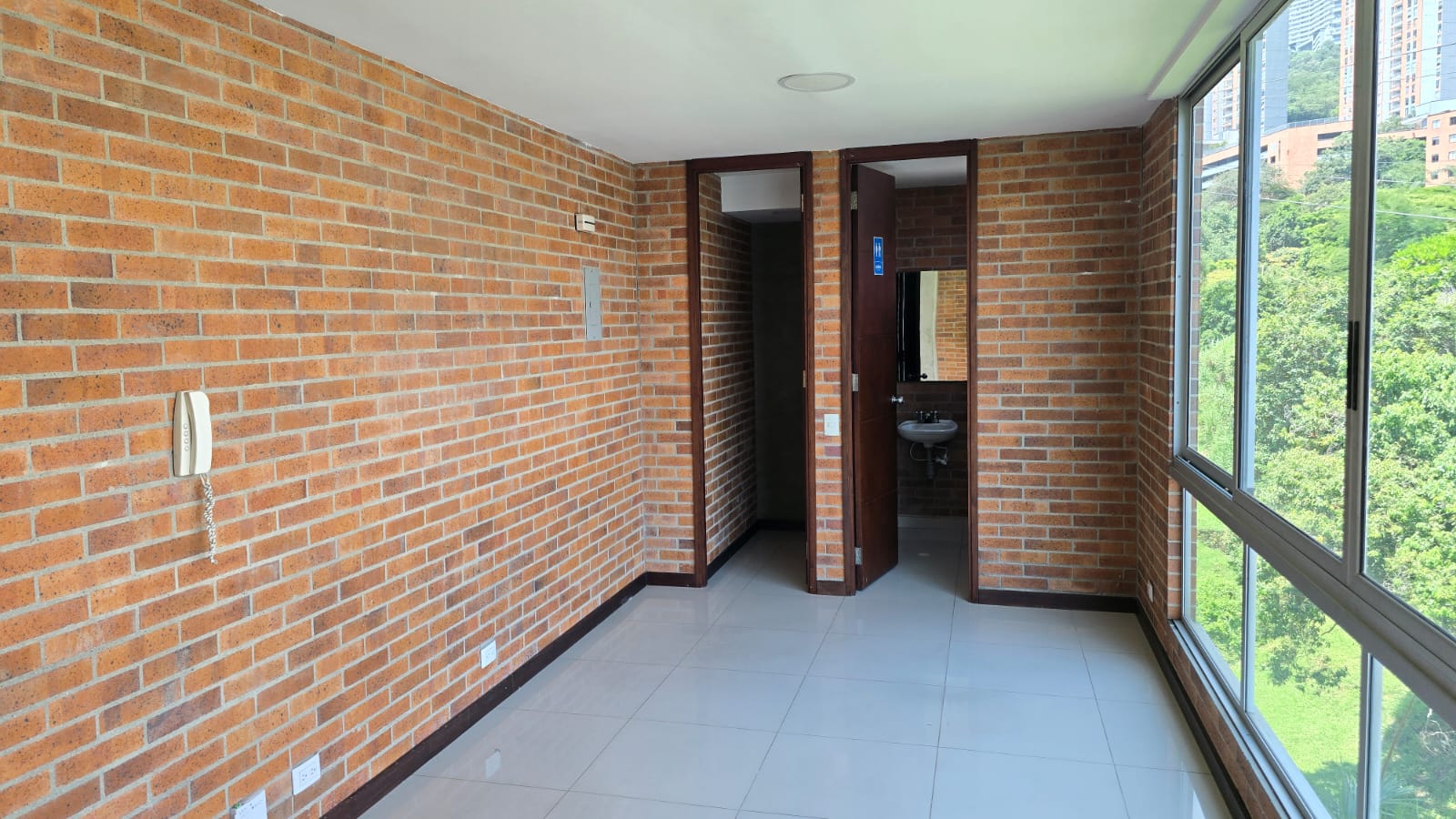 Imagen de oficina 2