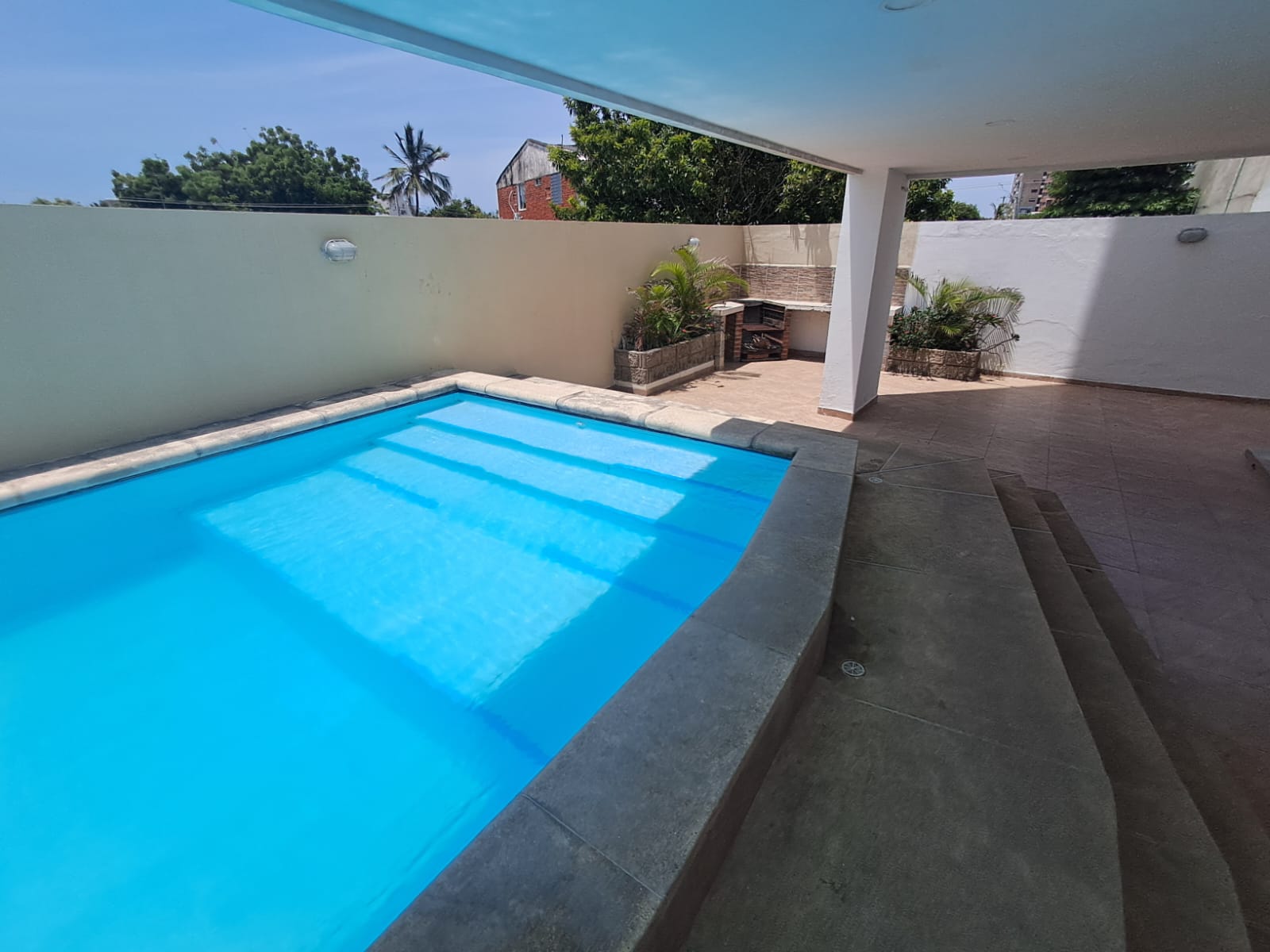 Apartamento en Arriendo en RIOMAR Imagen principal de apartamento