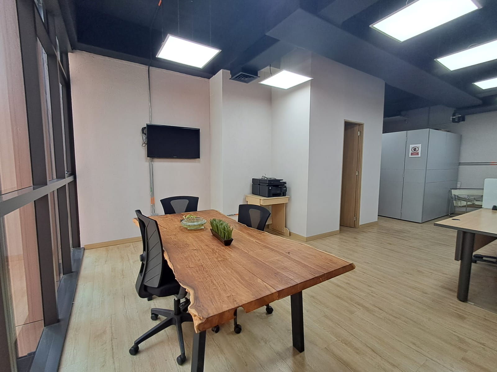 Imagen de oficina 2
