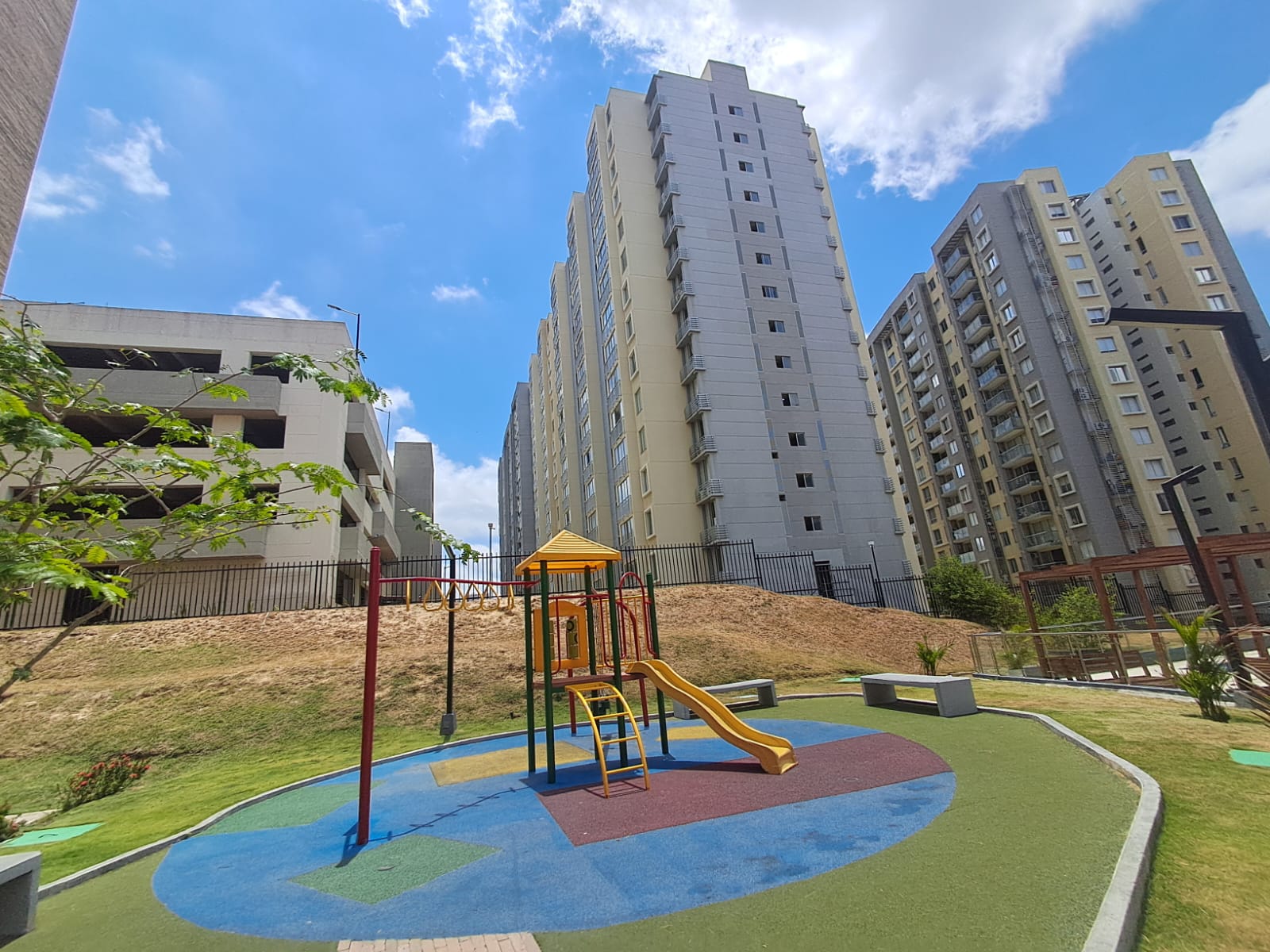 Apartamento en Venta en ALAMEDA DEL RIO Imagen de Apartamento 5