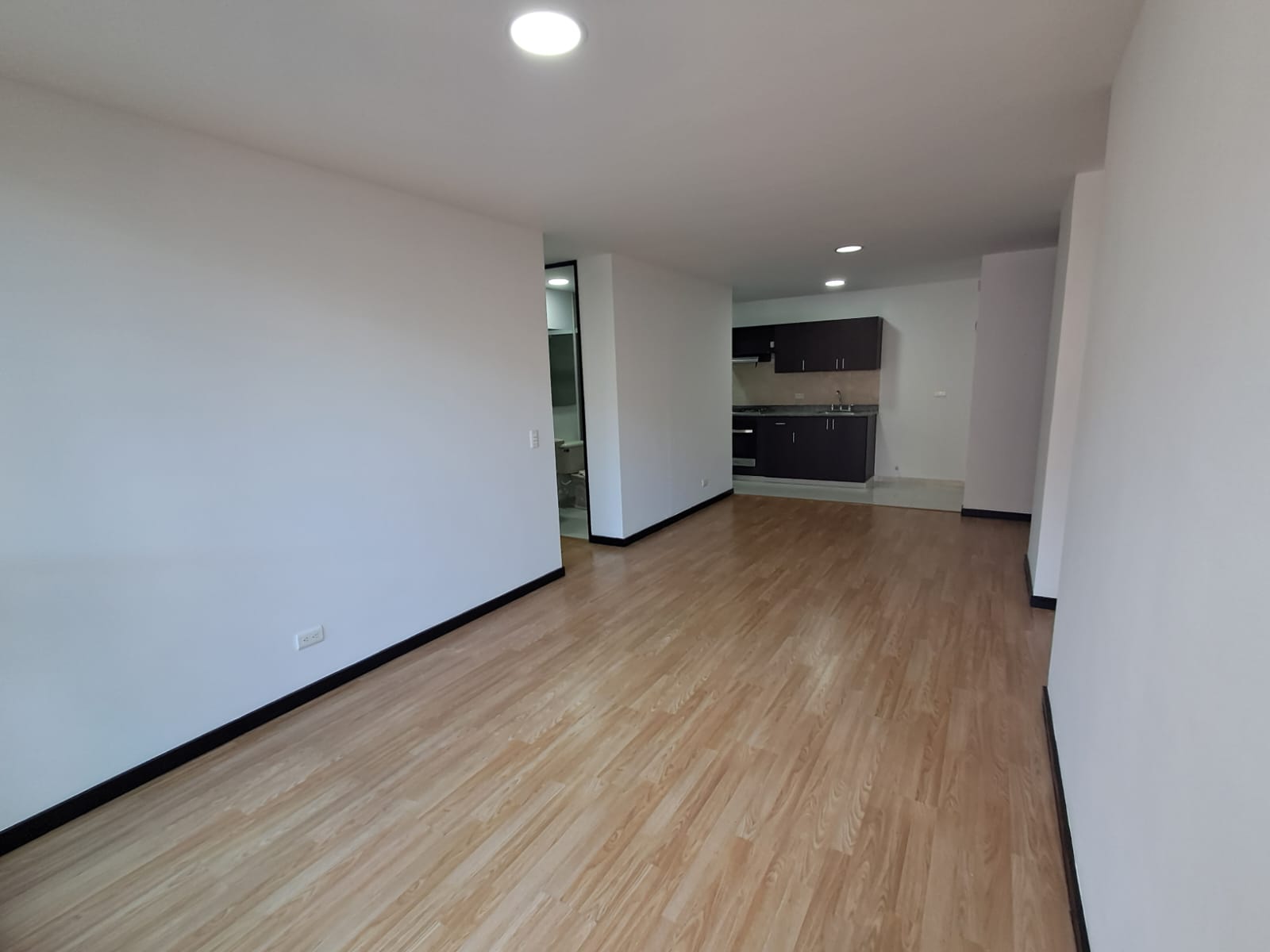 Imagen de Apartamento en arriendo en Antioquia, MEDELLÍN, CIUDAD DEL RIO