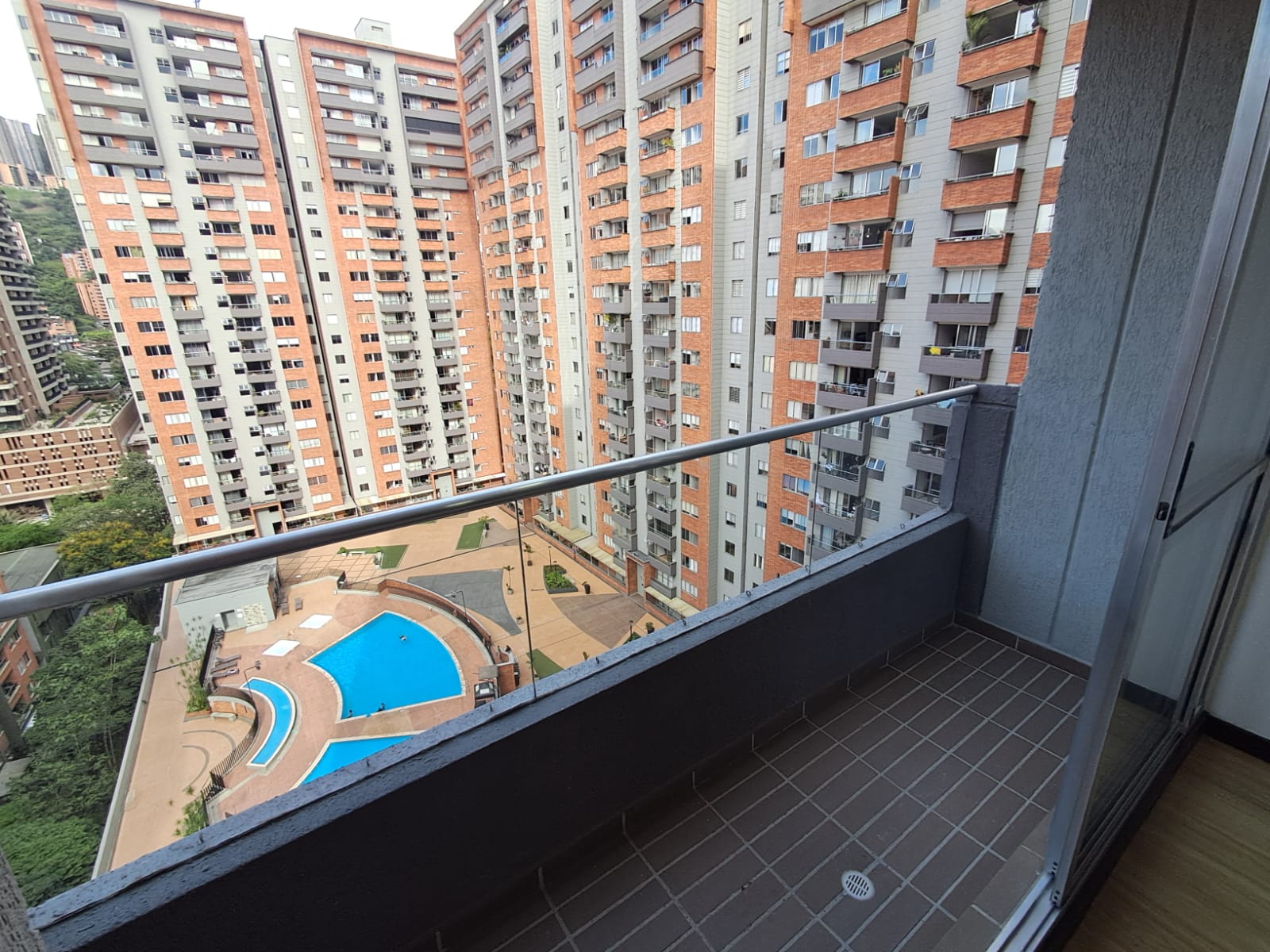 Imagen de Apartamento en arriendo en Antioquia, MEDELLÍN, CIUDAD DEL RIO