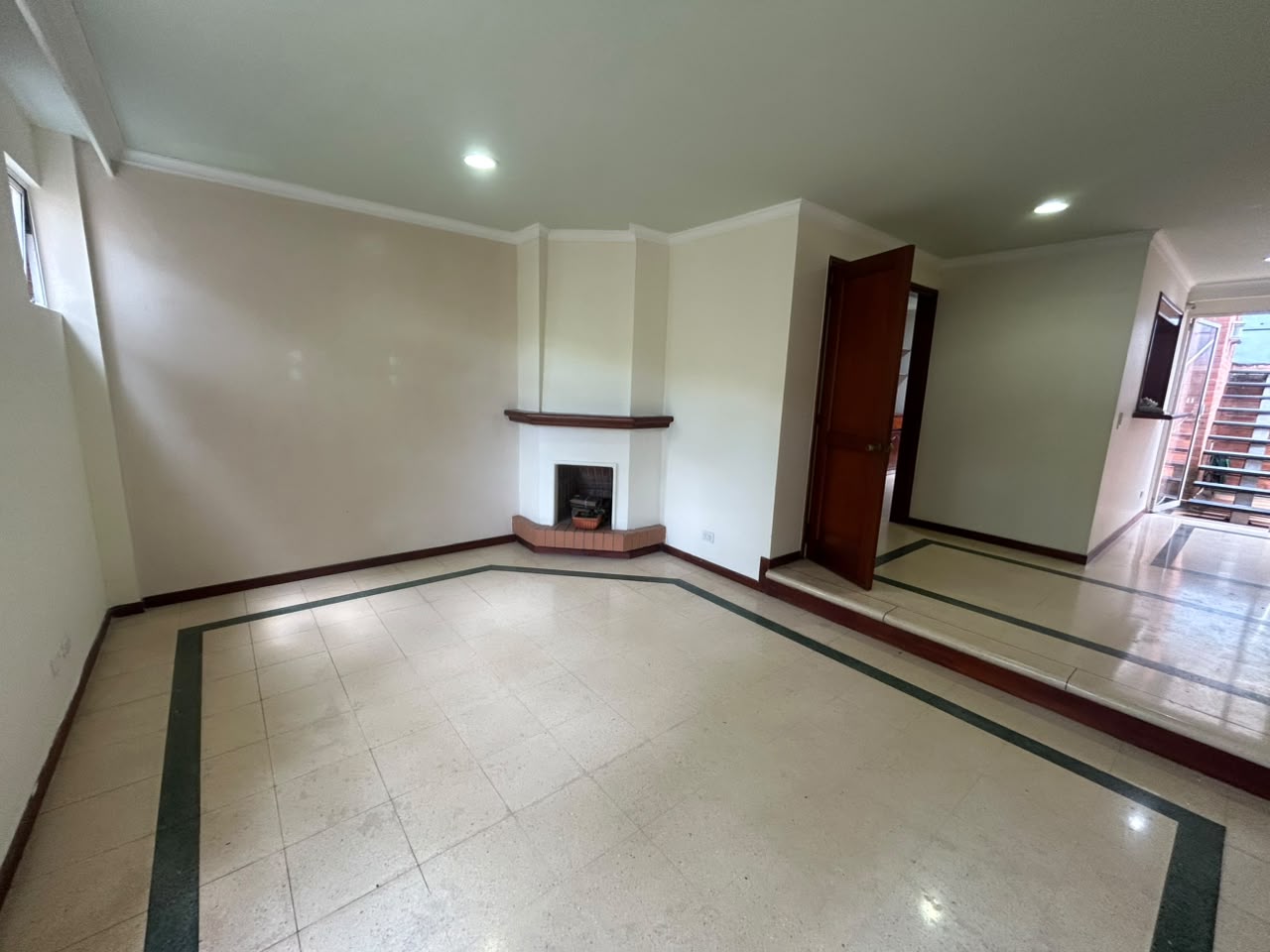 Casa en Arriendo en BOSQUES DE LA ESMERALDA Imagen de casa 3