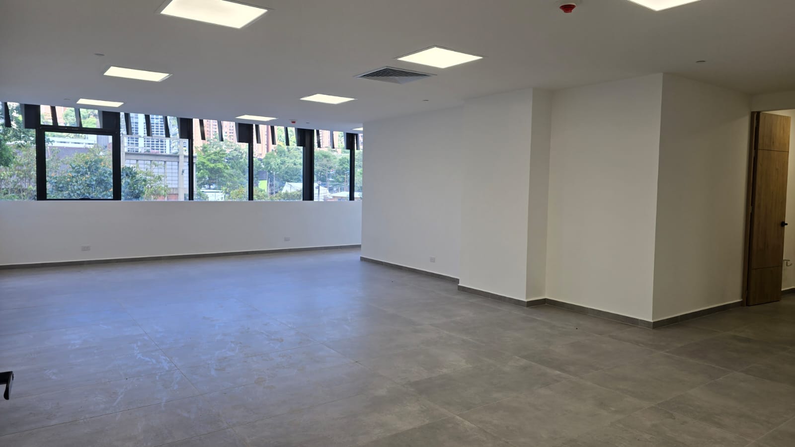 Oficina en Arriendo en CIUDAD DEL RIO Imagen de Oficina 9