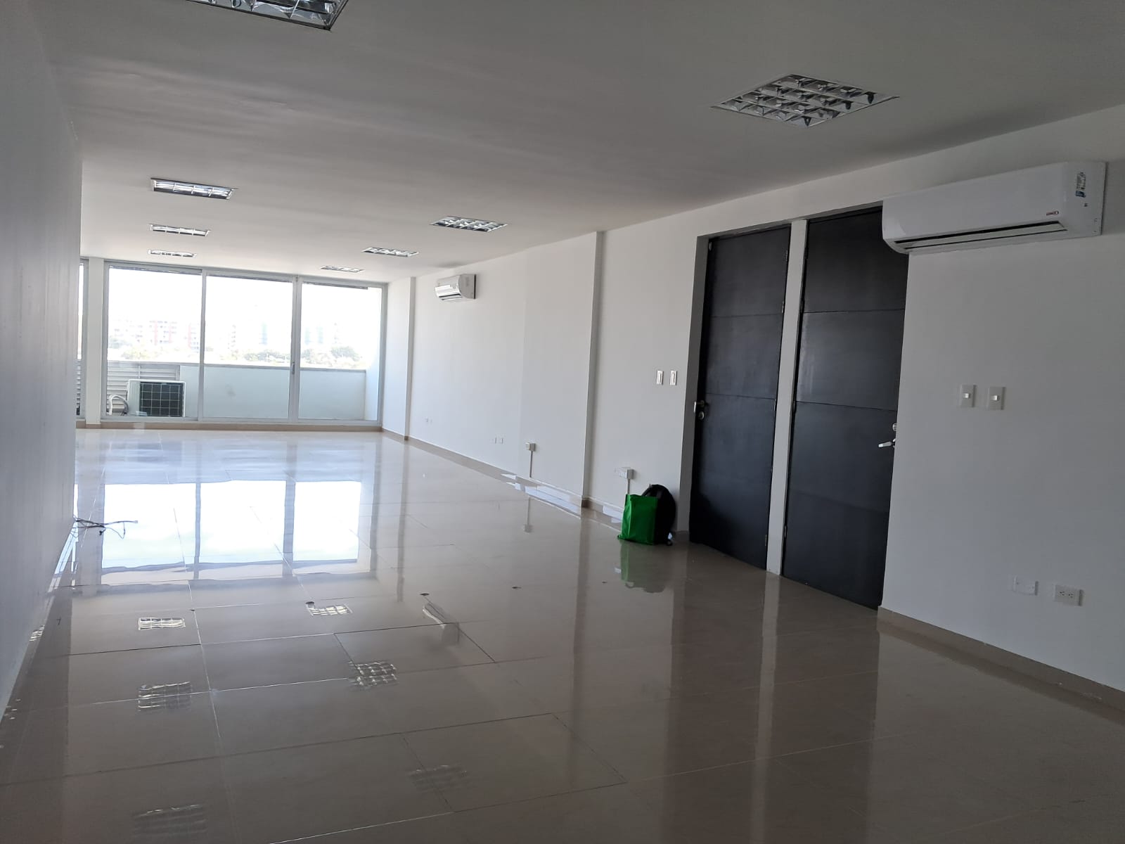 Imagen de oficina 2