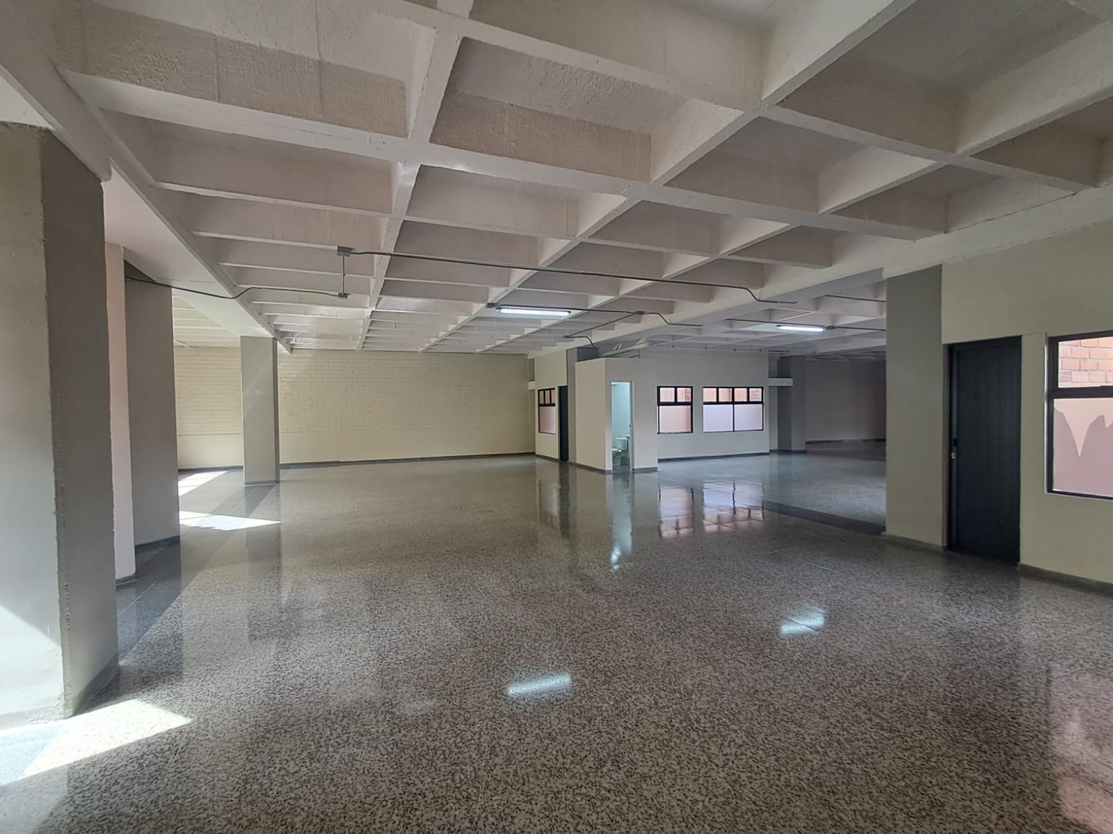 Imagen de oficina 1