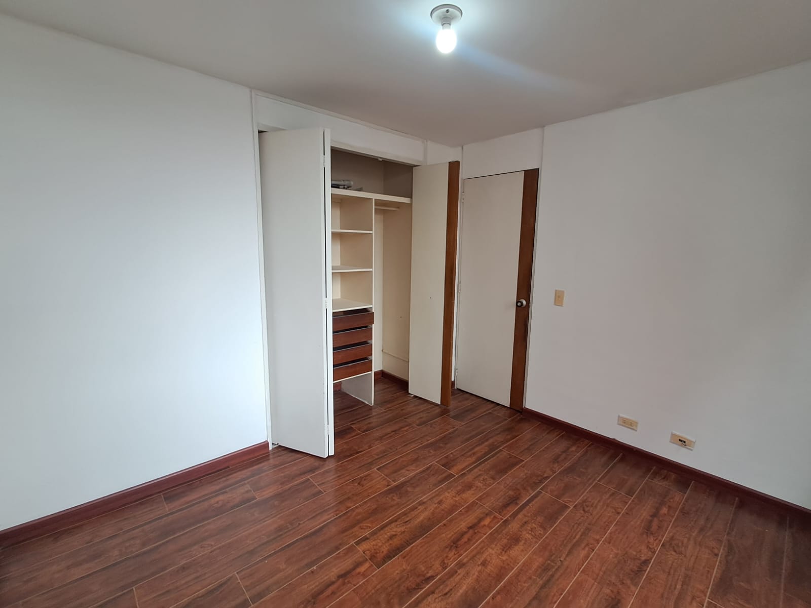 Apartamento en Arriendo en TEUSAQUILLO Imagen de apartamento 2