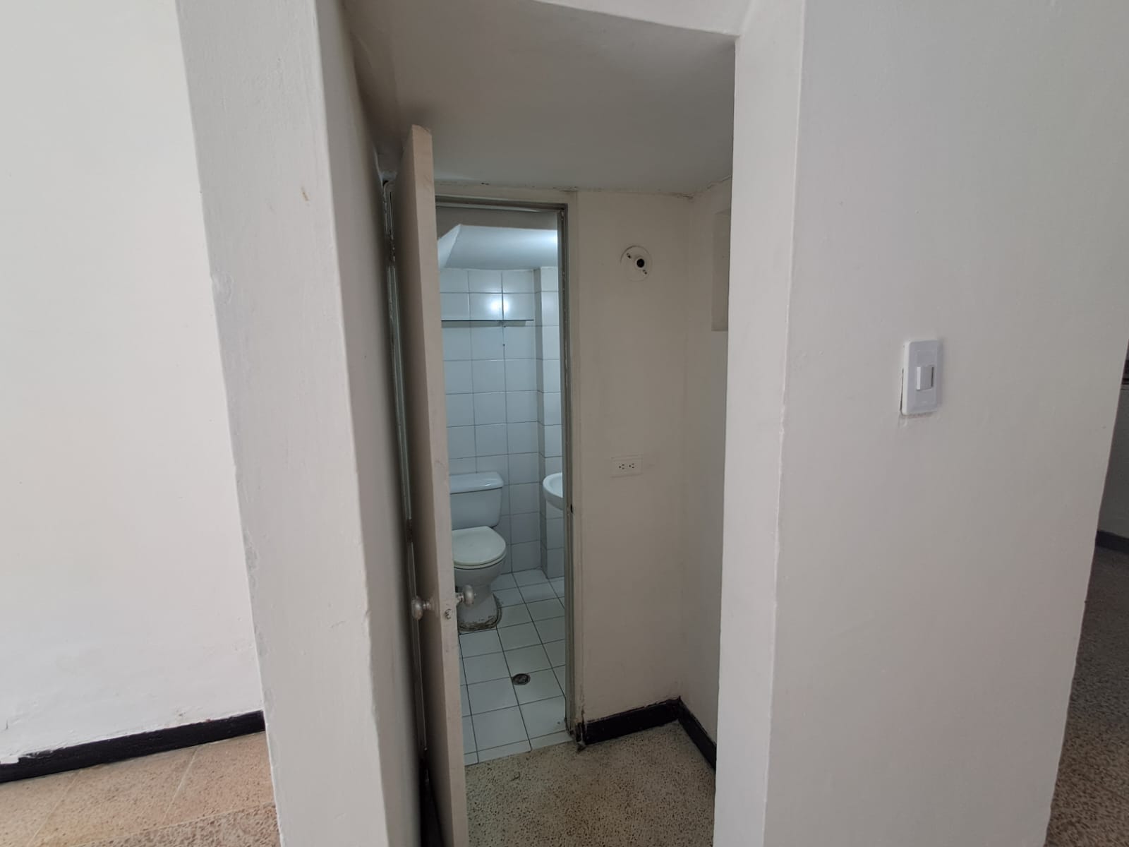 Imagen de Local en arriendo en Antioquia, MEDELLÍN, CENTRO