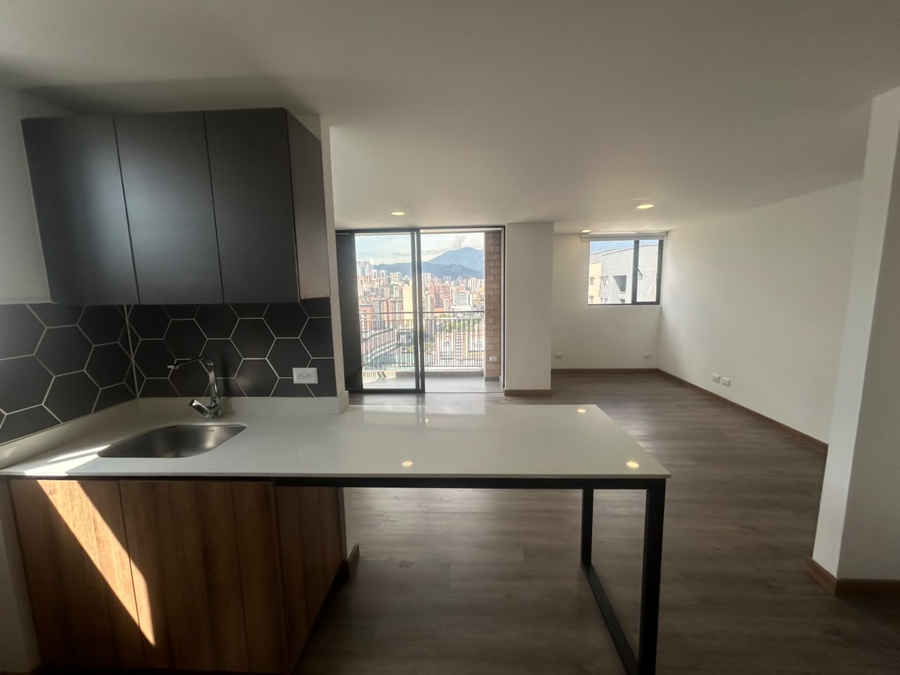 Imagen de Apartamento en arriendo en Antioquia, ENVIGADO, PRIMAVERA