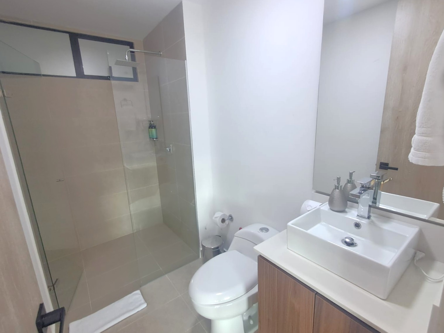 Apartaestudio en Arriendo en LAURELES Imagen de Apartaestudio 12