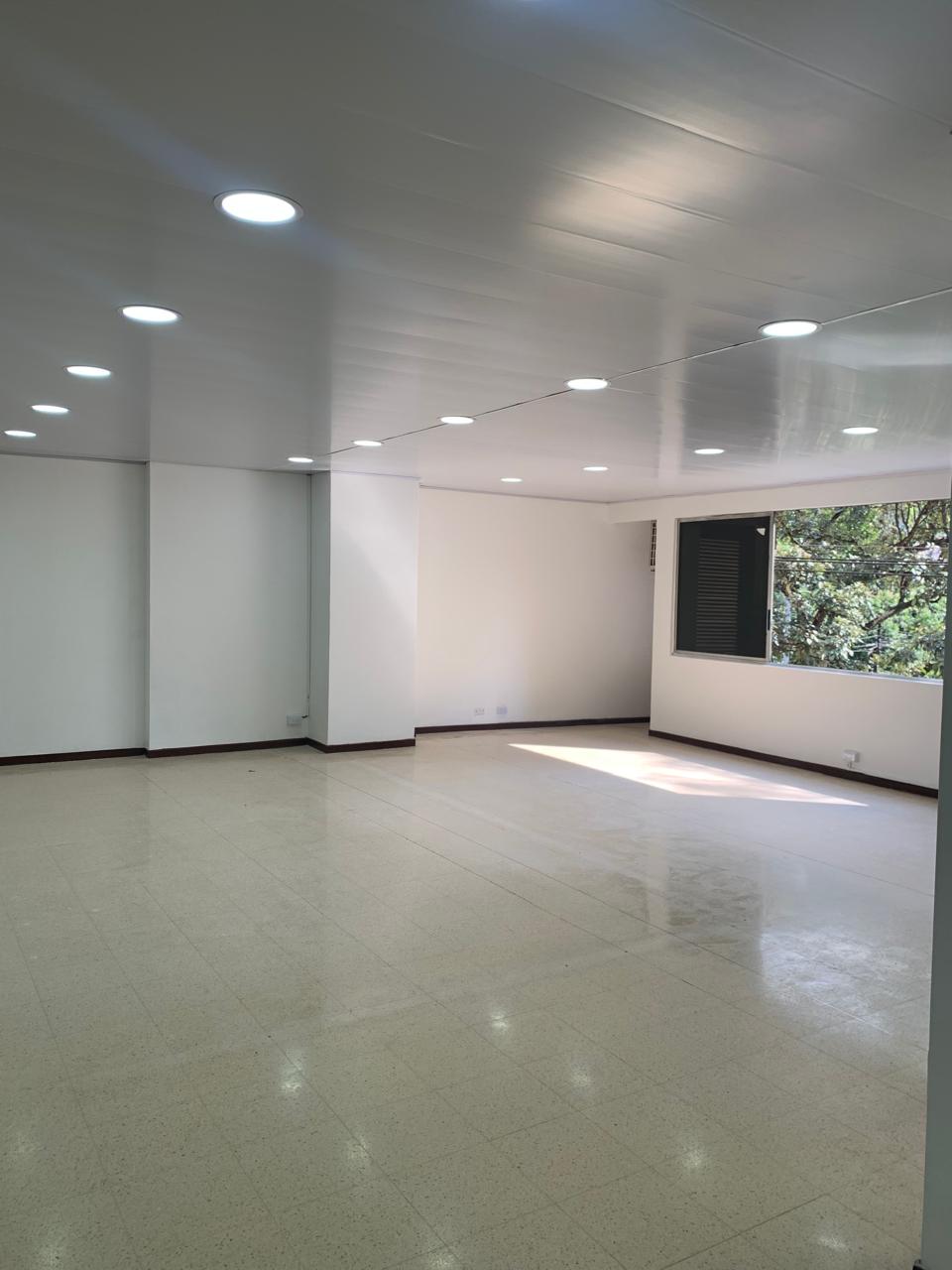 Oficina en Arriendo en EL POBLADO Imagen de Oficina 8