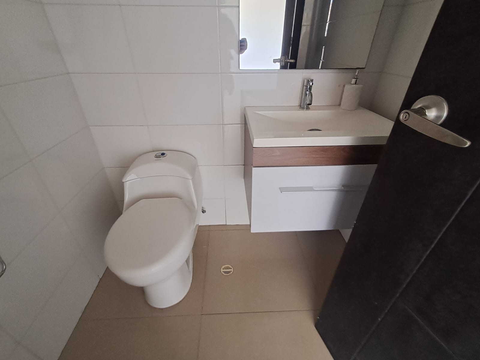 Oficina en Arriendo en VILLA COUNTRY Imagen de Oficina 5