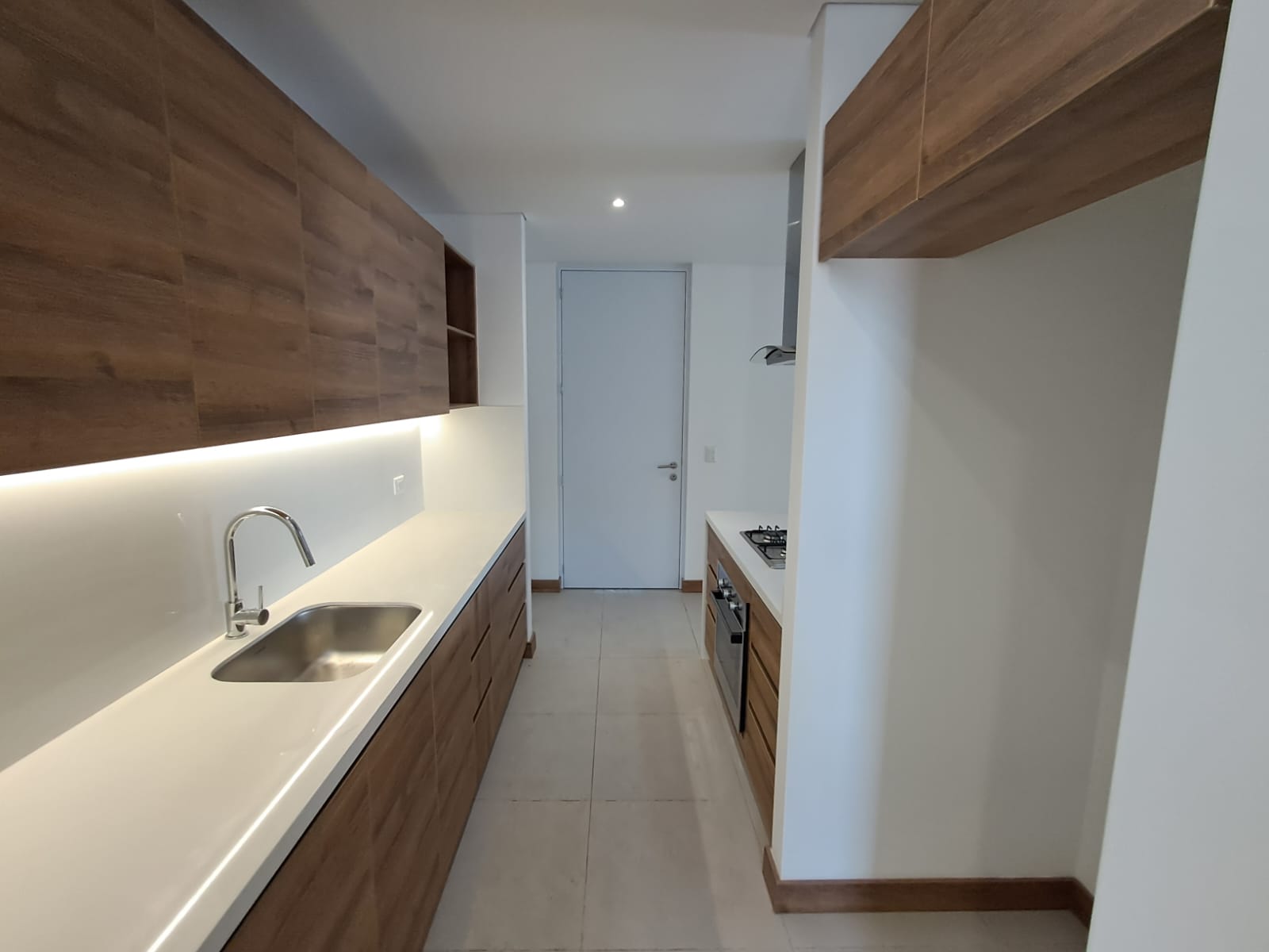 Imagen de Apartamento en arriendo en Antioquia, MEDELLÍN, CIUDAD DEL RIO