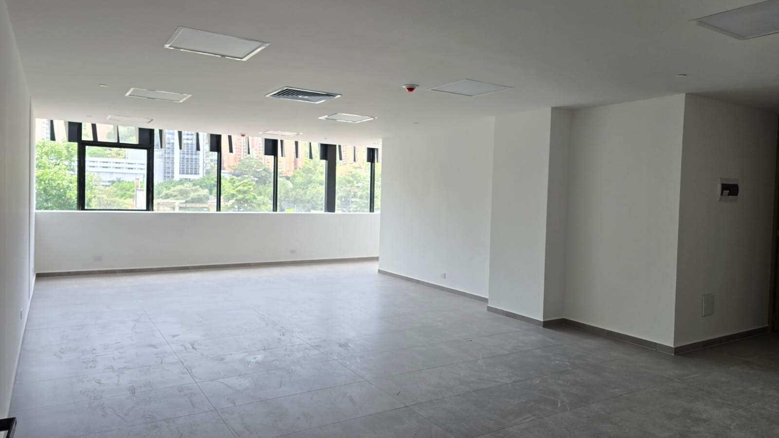 Oficina en Arriendo en CIUDAD DEL RIO Imagen de oficina 2