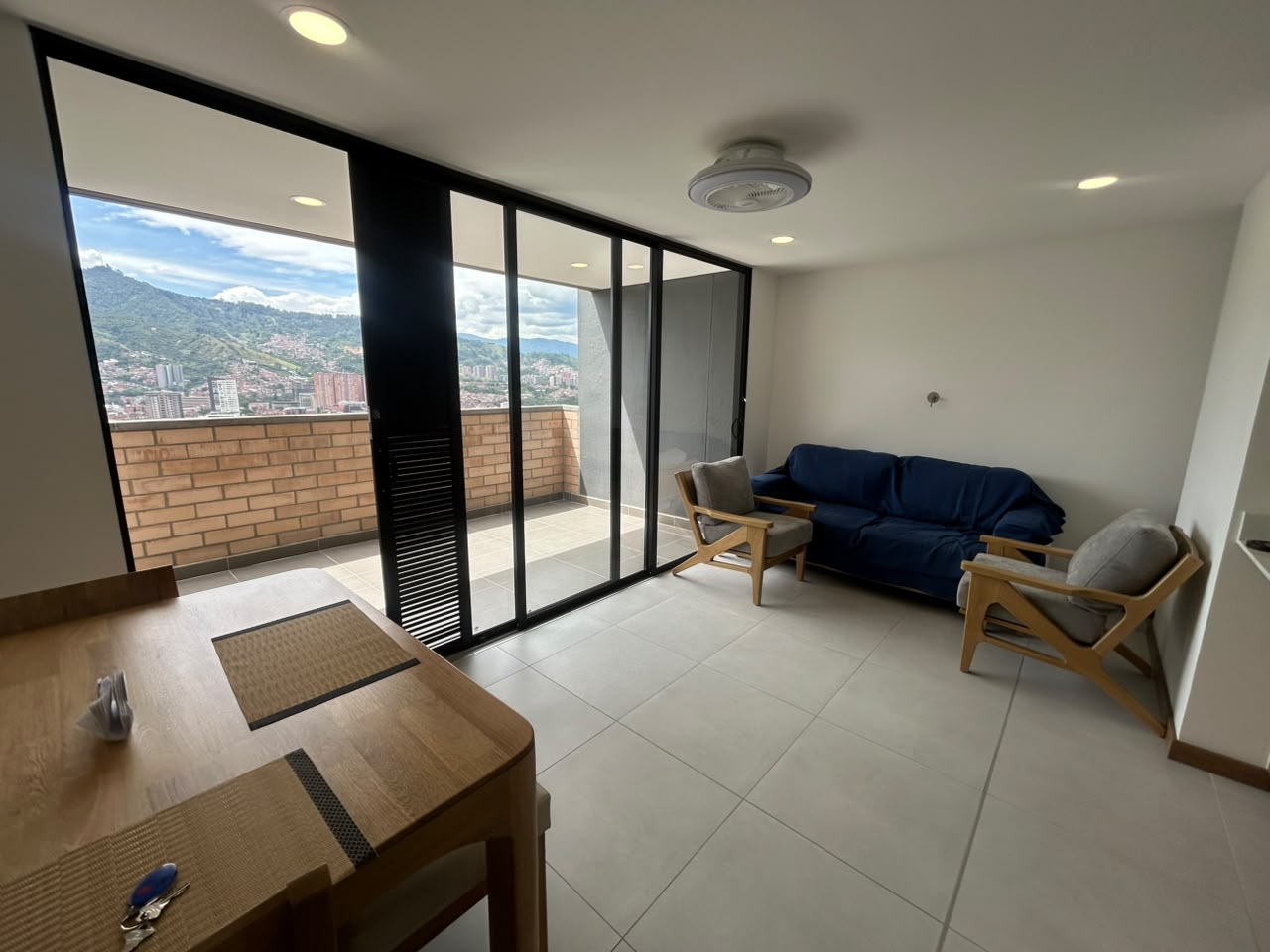 Imagen de Apartamento en arriendo en Antioquia, ENVIGADO, PRIMAVERA