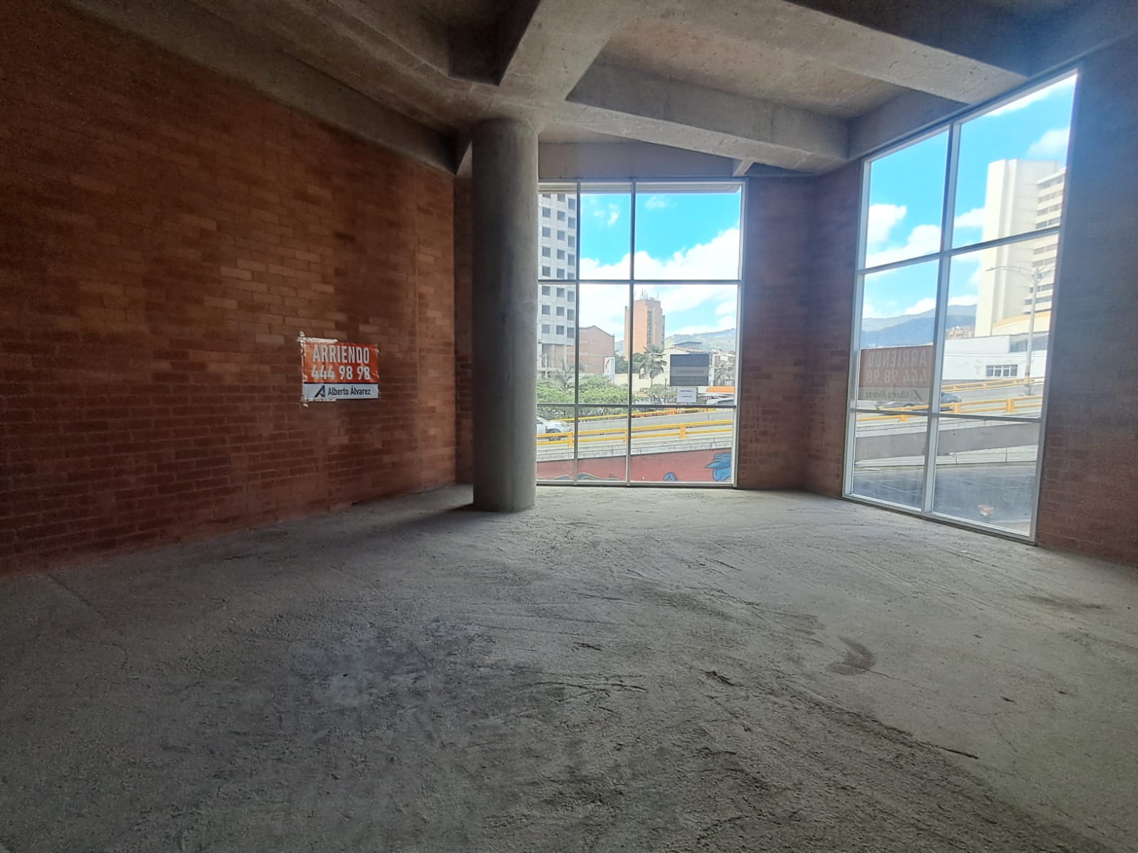 Imagen de Local en arriendo en Antioquia, MEDELLÍN, LA AMERICA