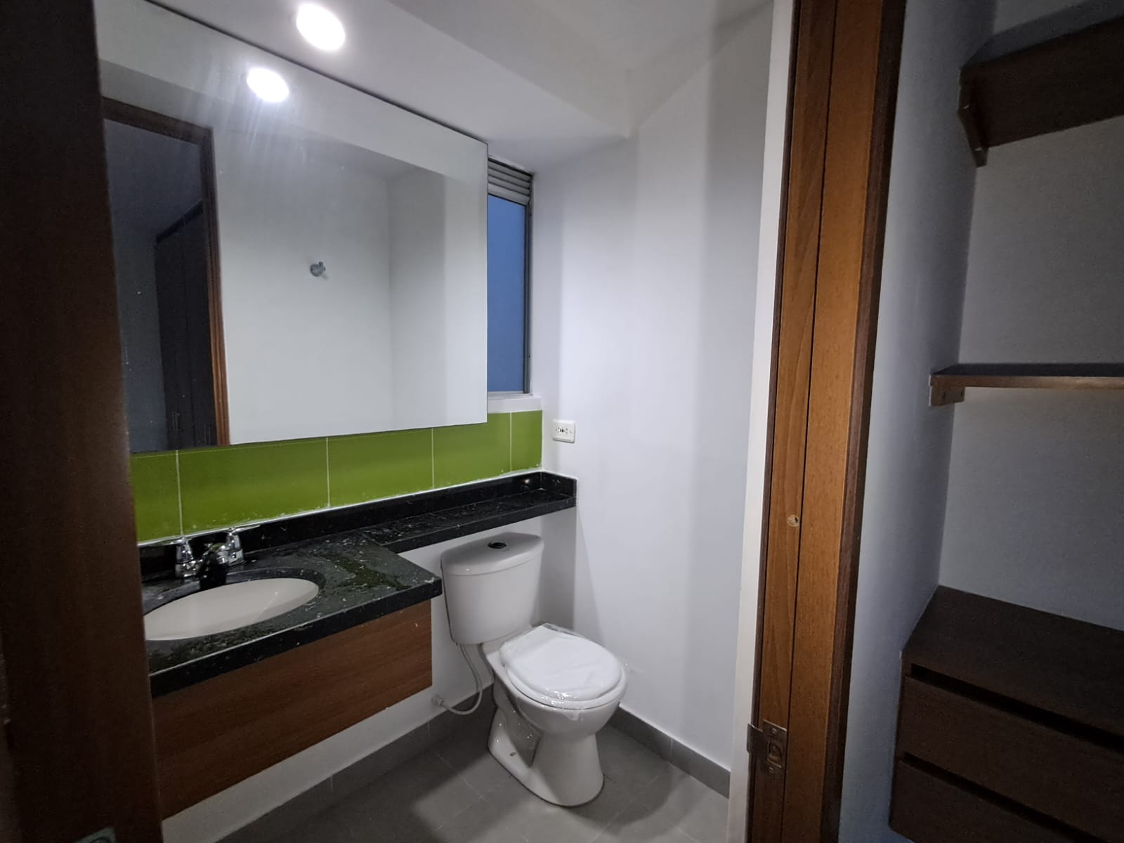 Apartamento en Venta en Gran Granada Imagen de Apartamento 16