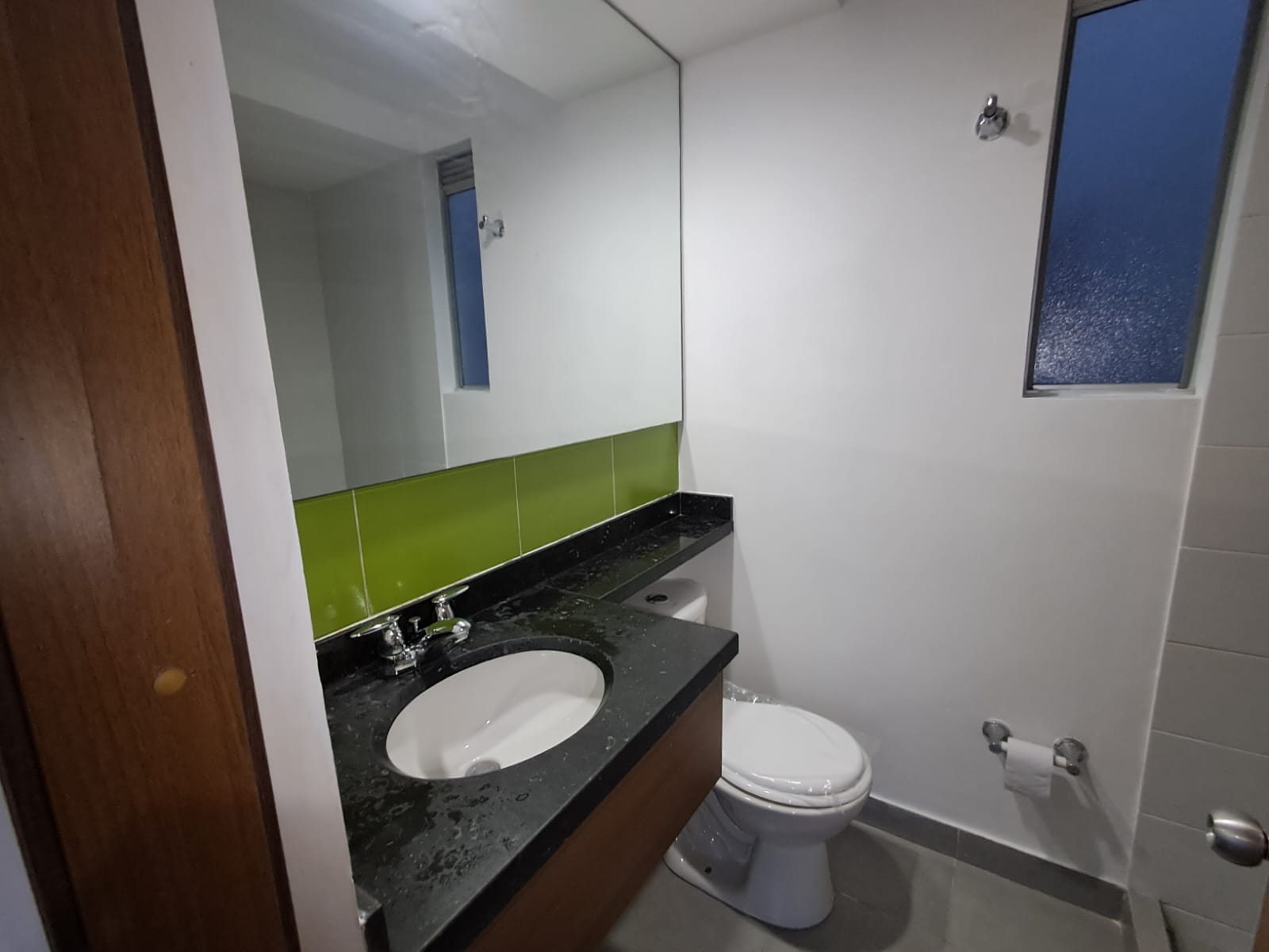Apartamento en Venta en Gran Granada Imagen de Apartamento 17