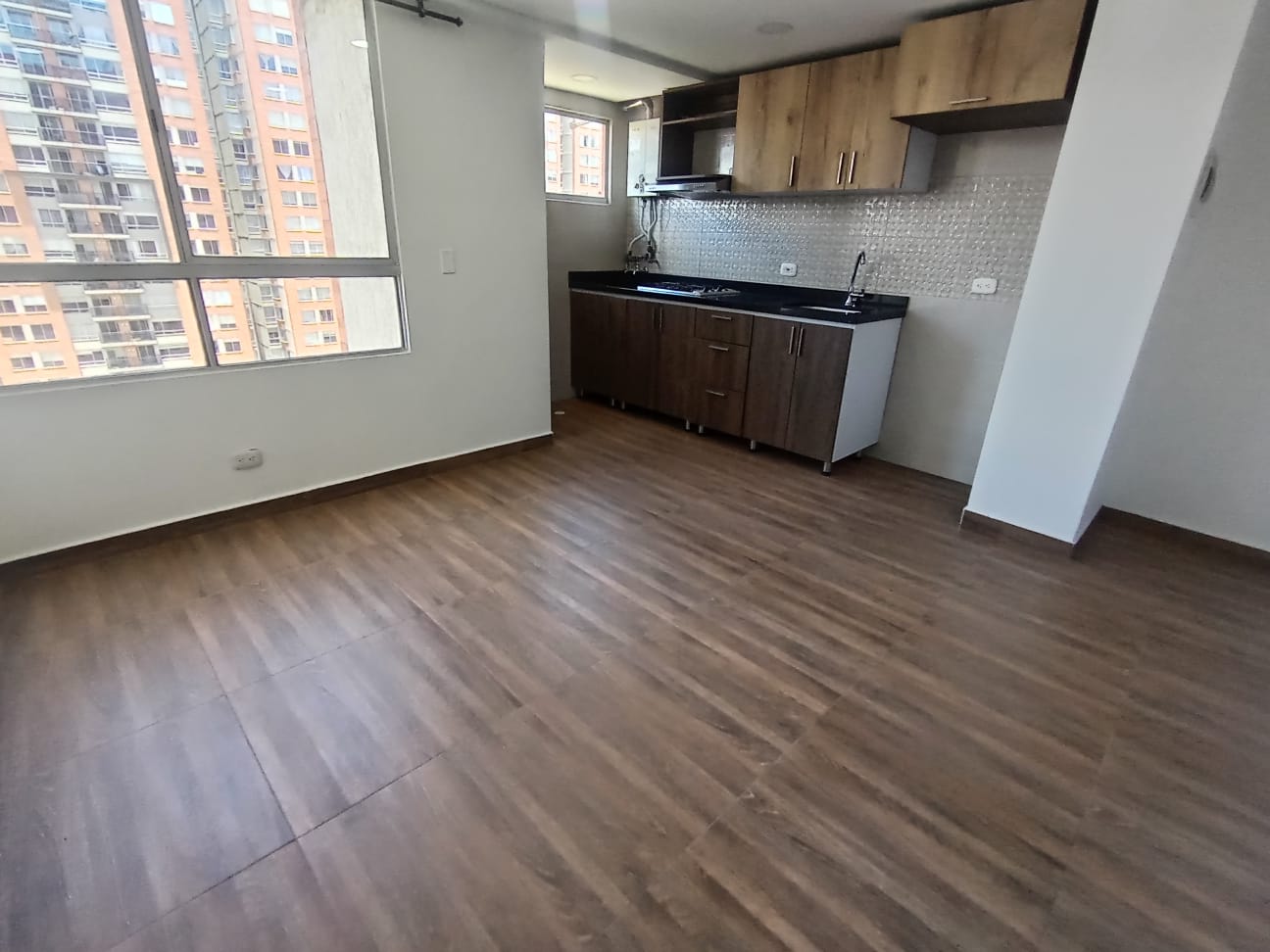Apartamento en Arriendo en LAGOS DE CASTILLA Imagen de apartamento 2