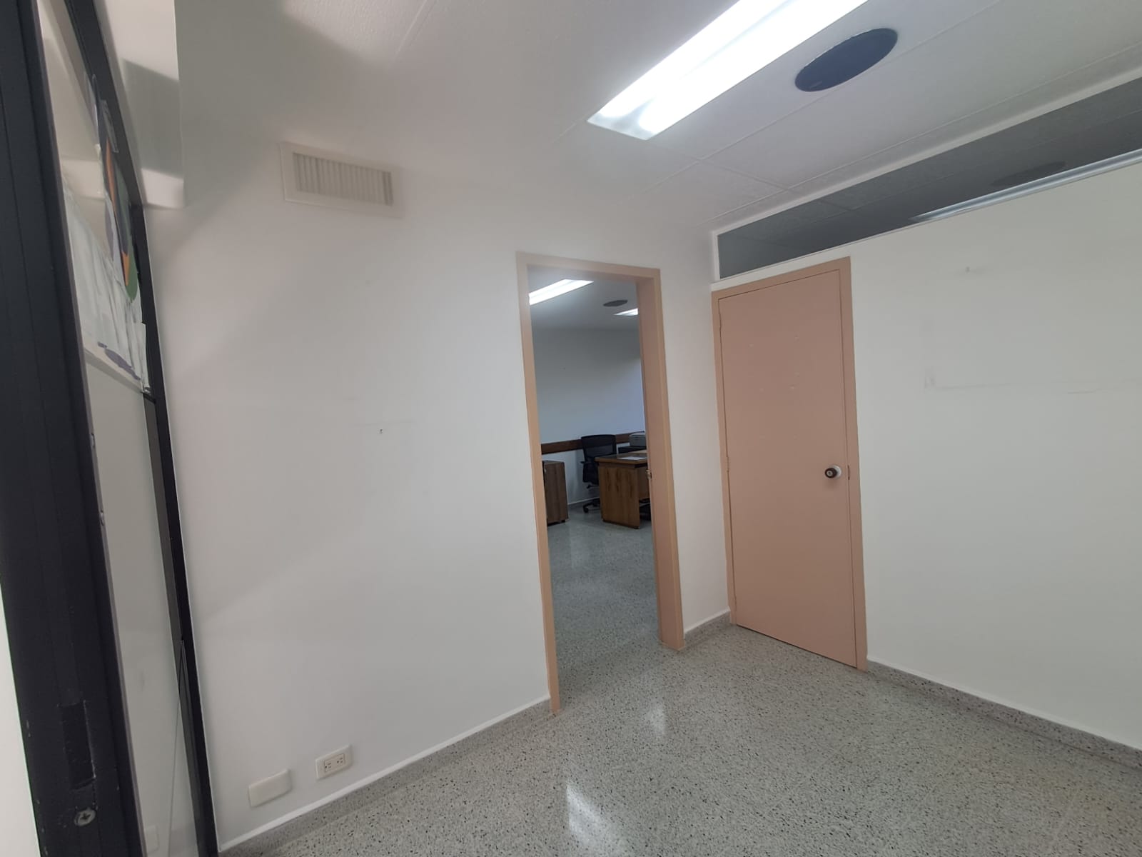Imagen de Consultorio en arriendo en Antioquia, MEDELLÍN, EL POBLADO
