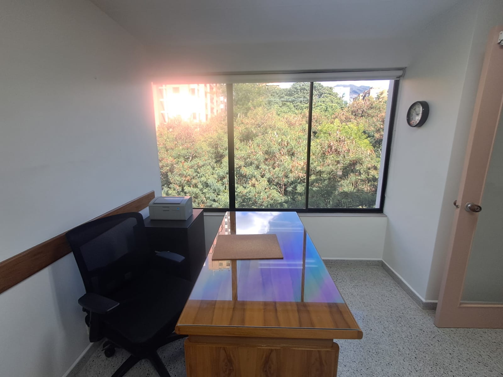Consultorio en Arriendo en EL POBLADO Imagen de Consultorio 7