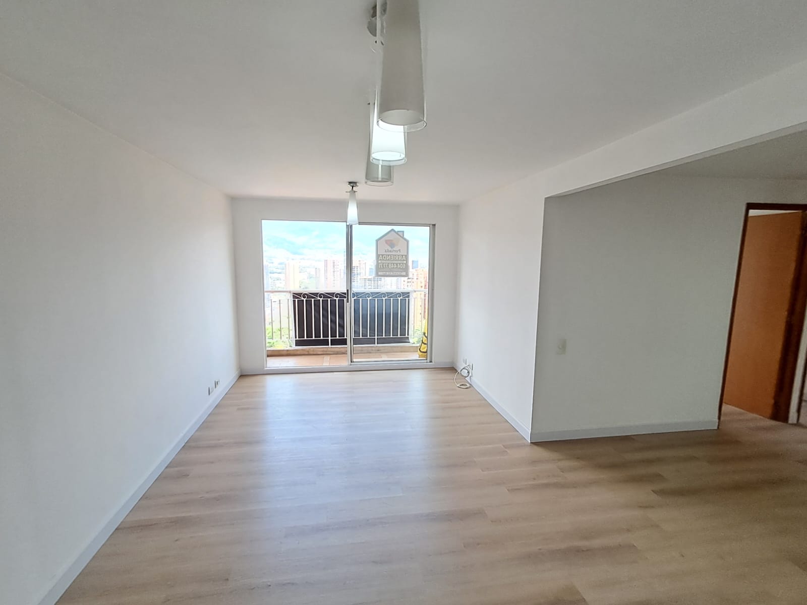 Imagen de Apartamento en arriendo en Antioquia, MEDELLÍN, CASTROPOL Imagen de Apartamento en arriendo en Antioquia, MEDELLÍN, CASTROPOL