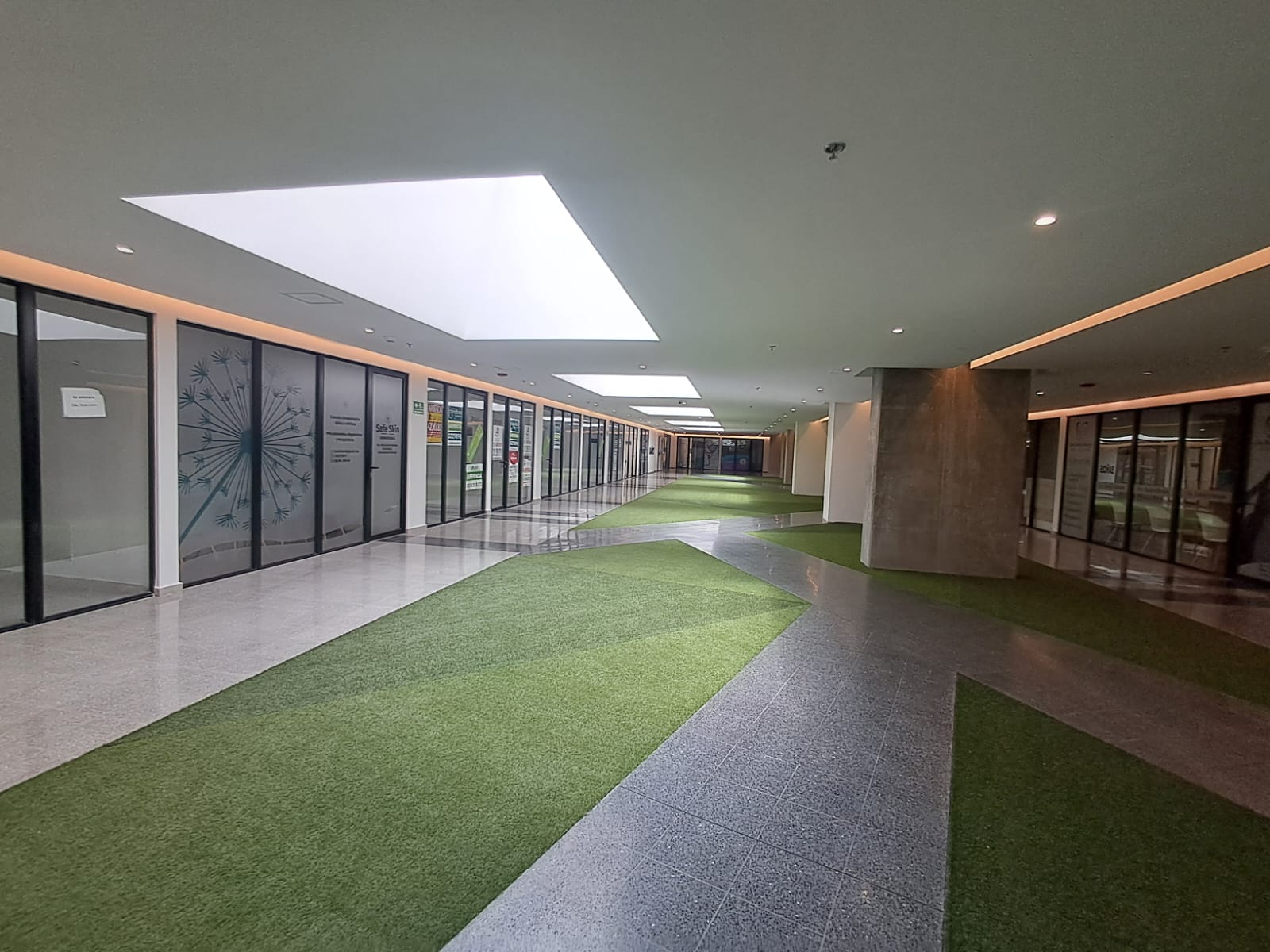 Imagen de Consultorio en arriendo en Antioquia, MEDELLÍN, LAURELES