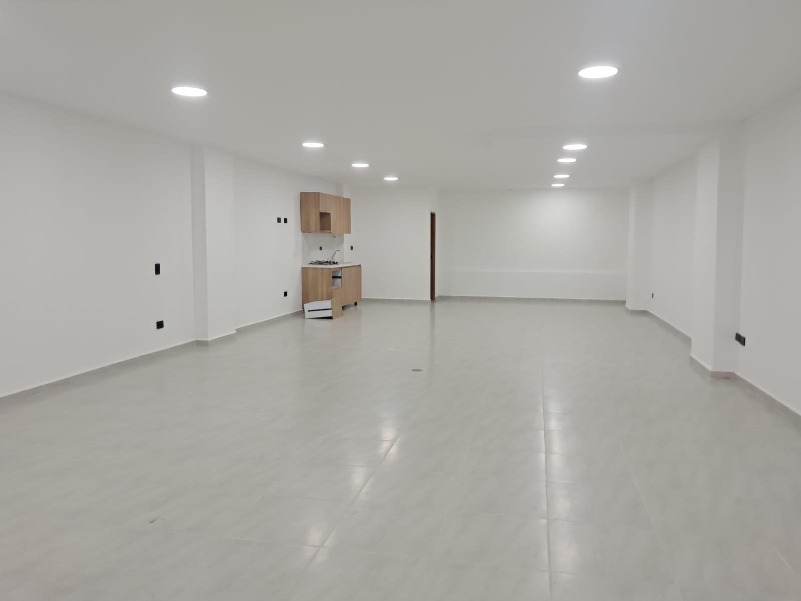 Imagen de Local en arriendo en Antioquia, MEDELLÍN, BELEN