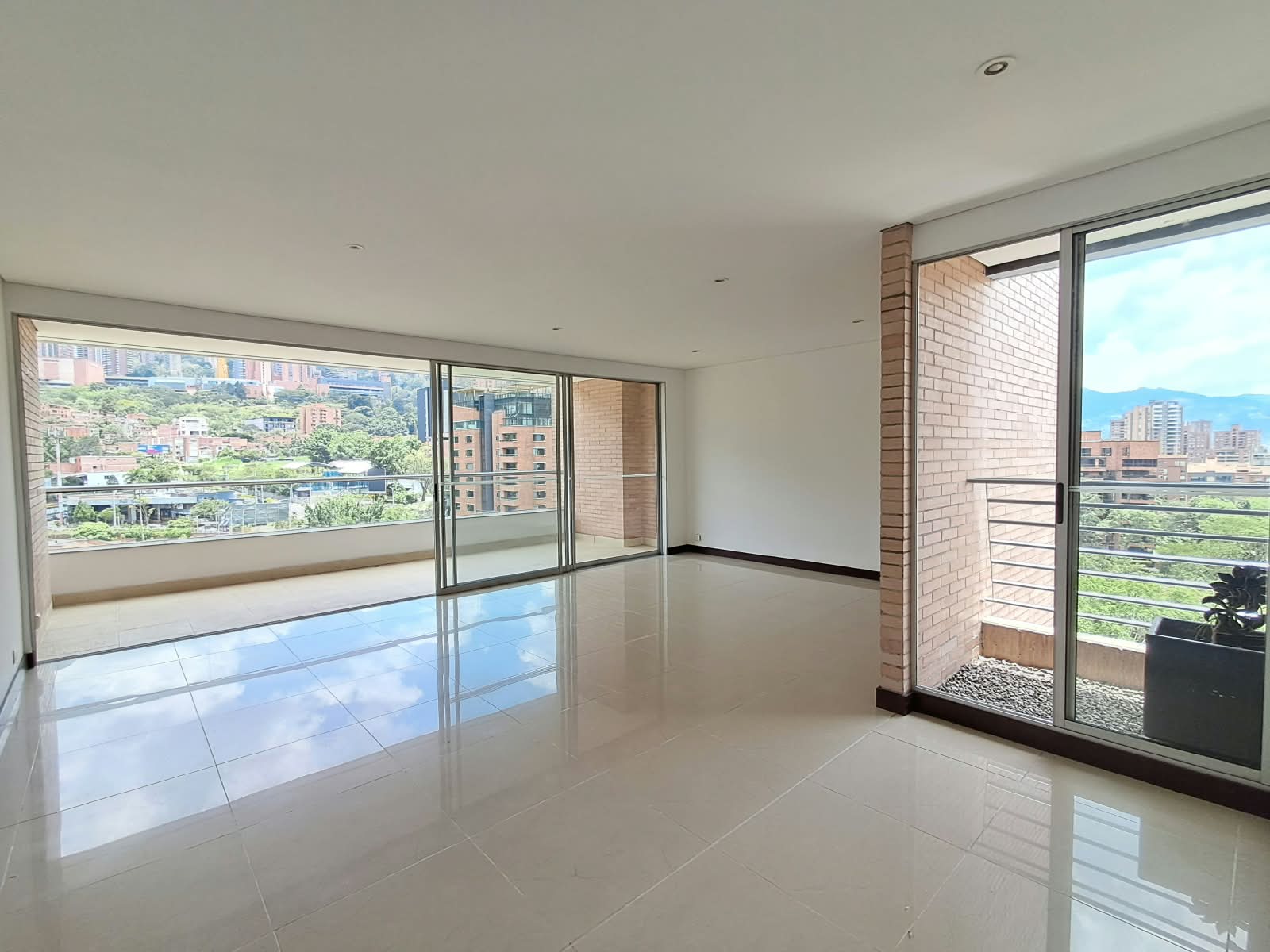 Apartamento en Venta en EL POBLADO Imagen de Apartamento 10