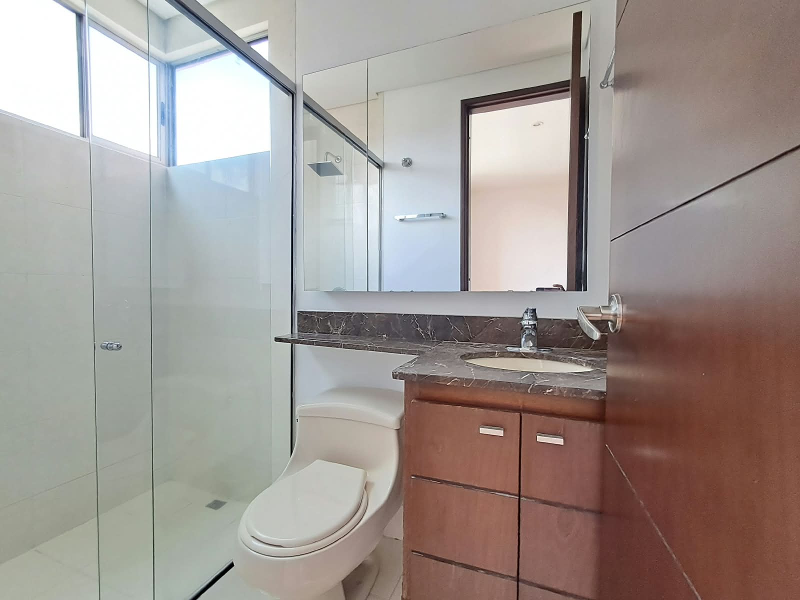 Apartamento en Venta en EL POBLADO Imagen de Apartamento 18