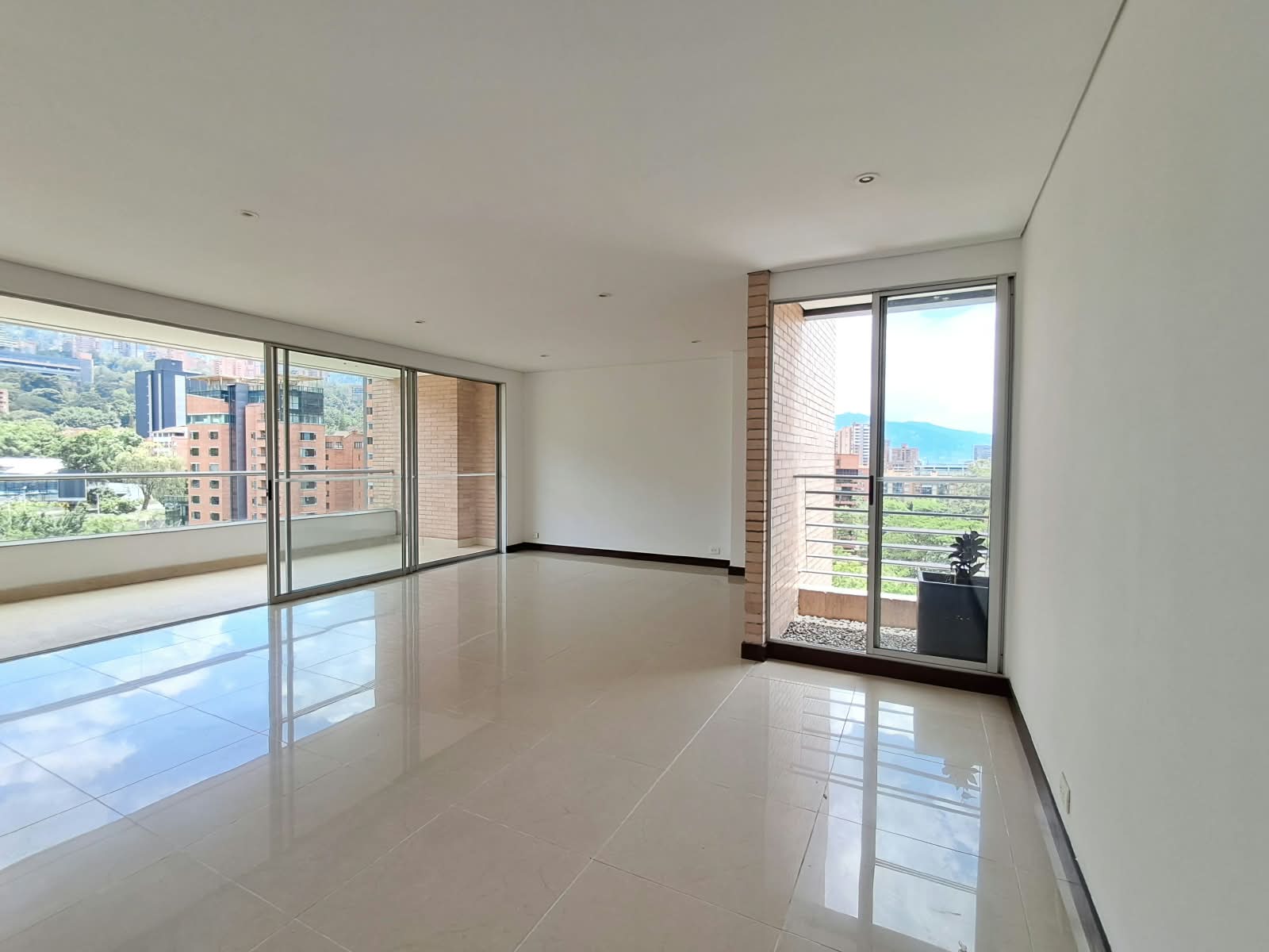 Apartamento en Venta en EL POBLADO Imagen de Apartamento 9