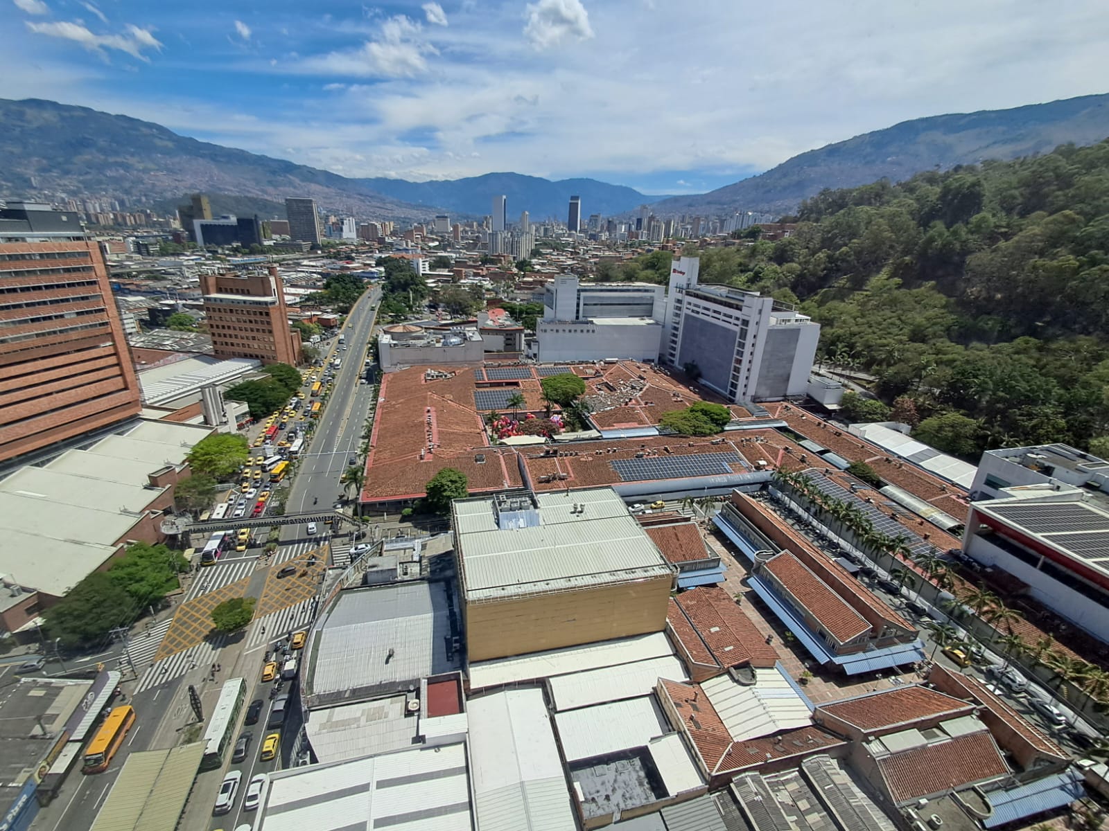 Imagen de Consultorio en arriendo en Antioquia, MEDELLÍN, MILLA DE ORO