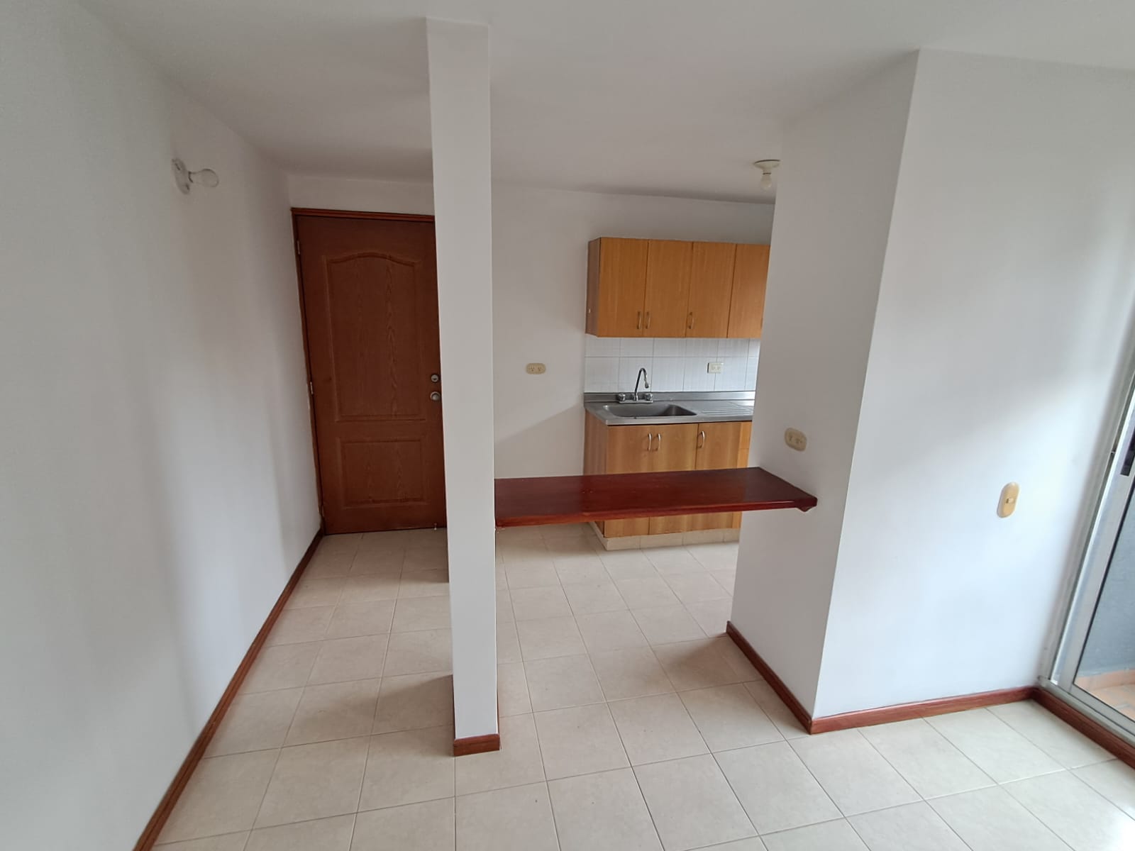 Imagen de Apartamento en arriendo en Antioquia, MEDELLÍN, CASTROPOL Imagen de Apartamento en arriendo en Antioquia, MEDELLÍN, CASTROPOL