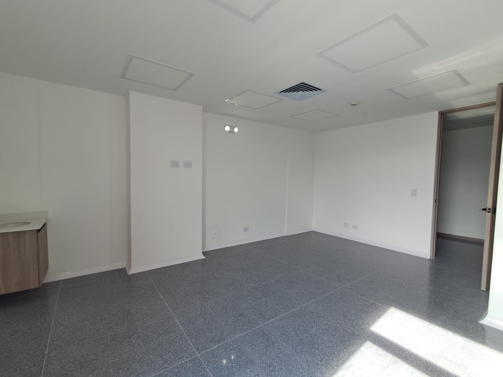 Consultorio en Arriendo en EL POBLADO Imagen de Consultorio