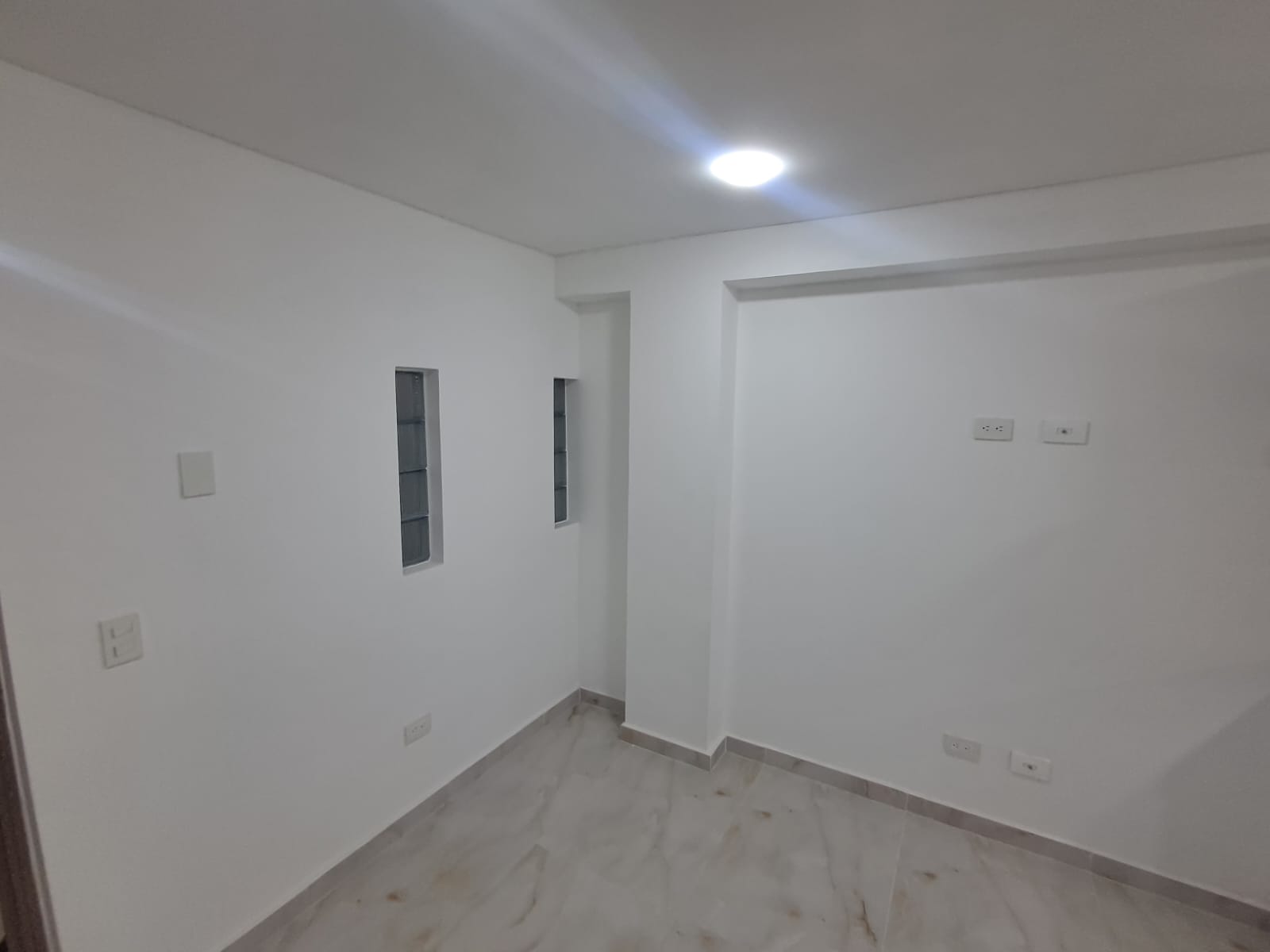 Apartamento en Arriendo en SALAZAR GOMEZ Imagen de apartamento 2