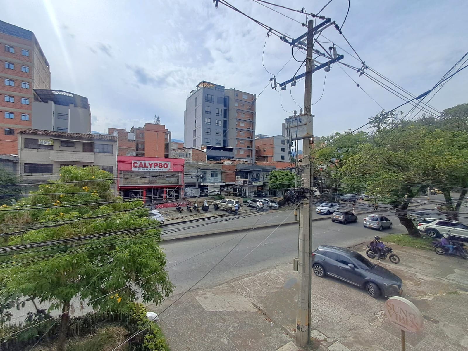 Imagen de Apartamento en arriendo en Antioquia, MEDELLÍN, LAURELES Imagen de Apartamento en arriendo en Antioquia, MEDELLÍN, LAURELES