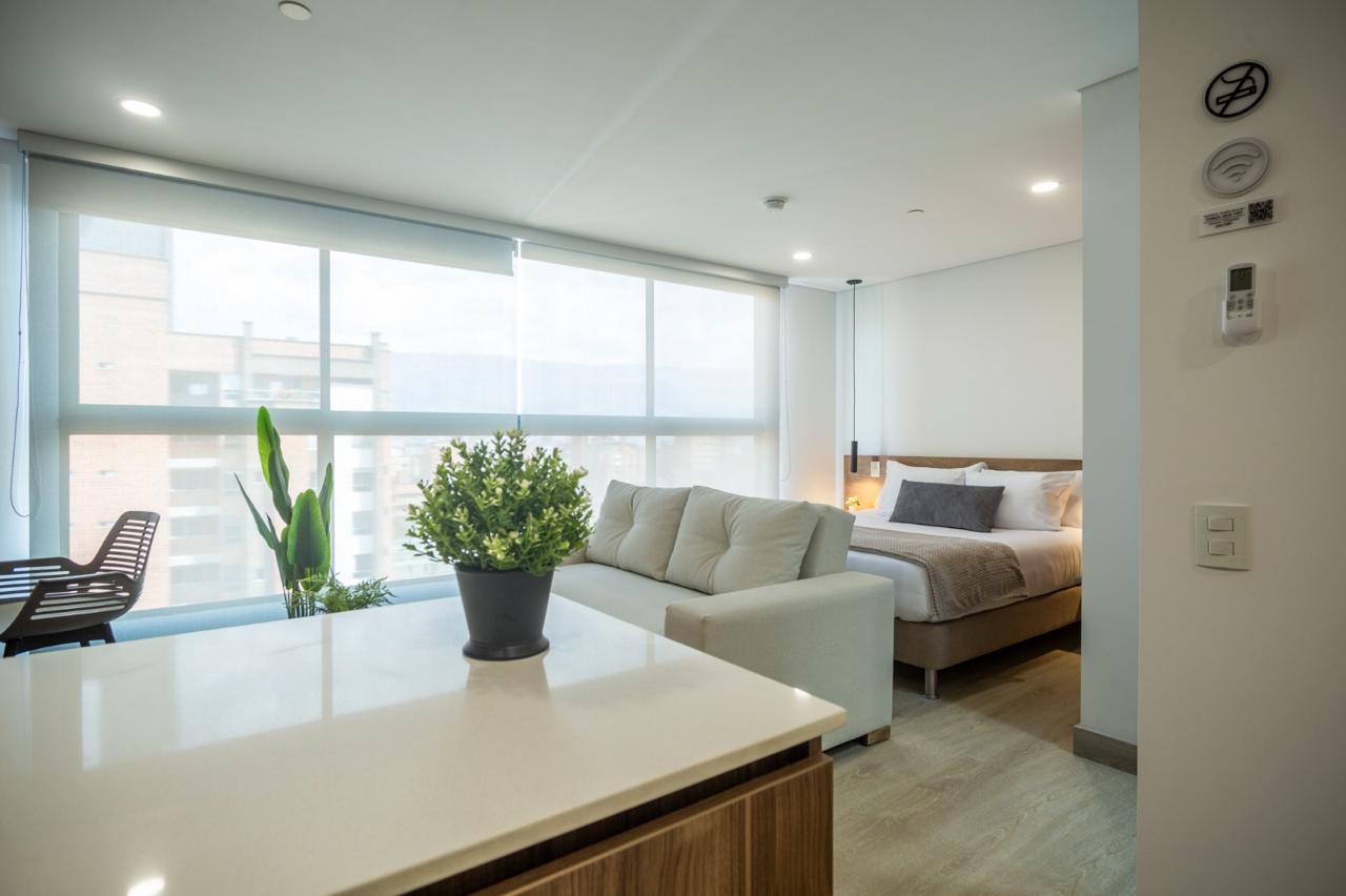 Imagen de Apartaestudio en arriendo en Antioquia, MEDELLÍN, LAURELES