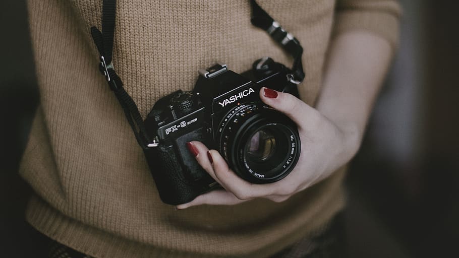 woman, girl, hands, nails, nailpolish, yashica, camera, lens, strap, sweater