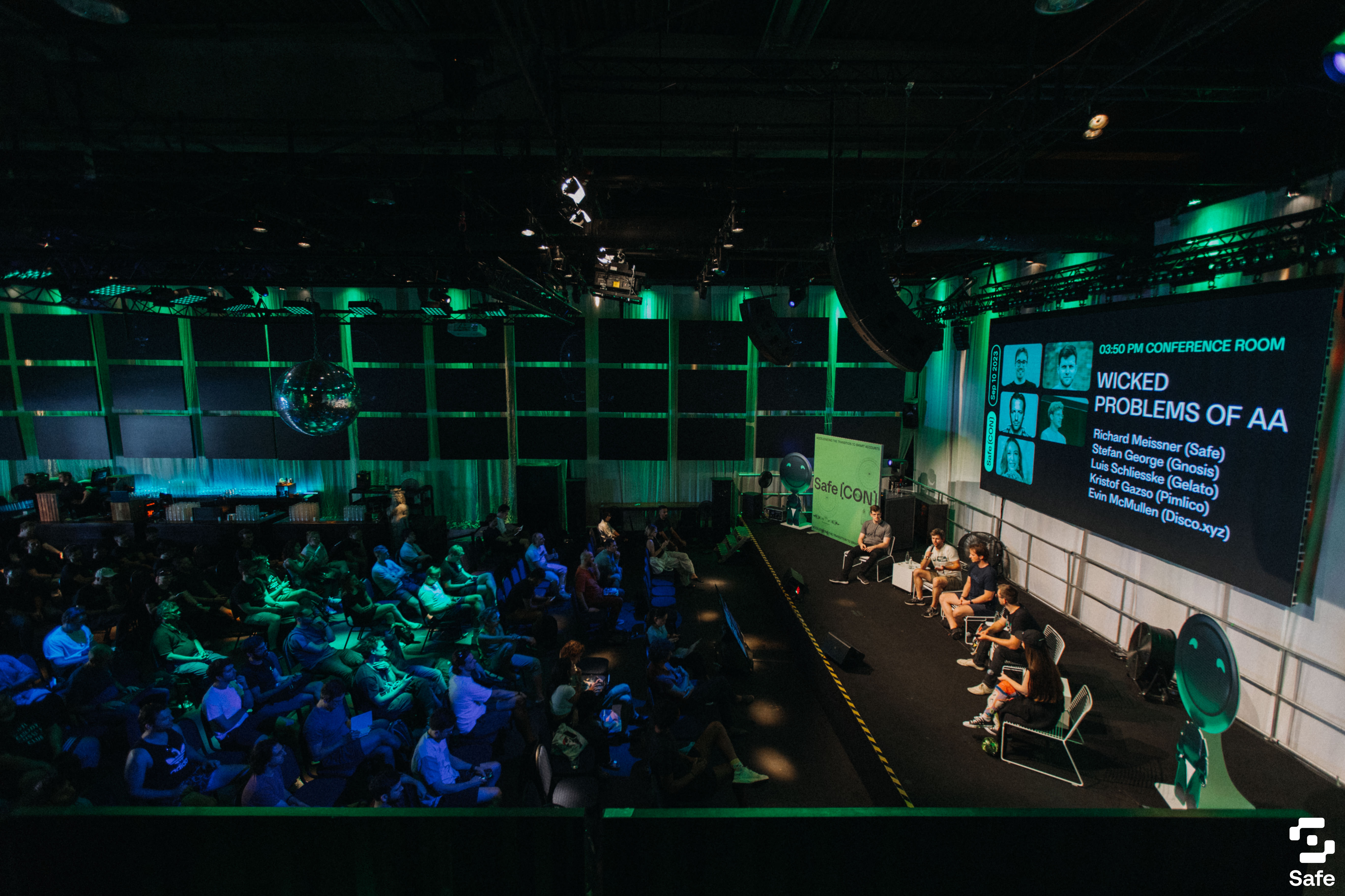 Wicked Problems of AA panel featuring speakers from Safe, Gnosis, Gelato Network, Pimlico and Disco.xyz.