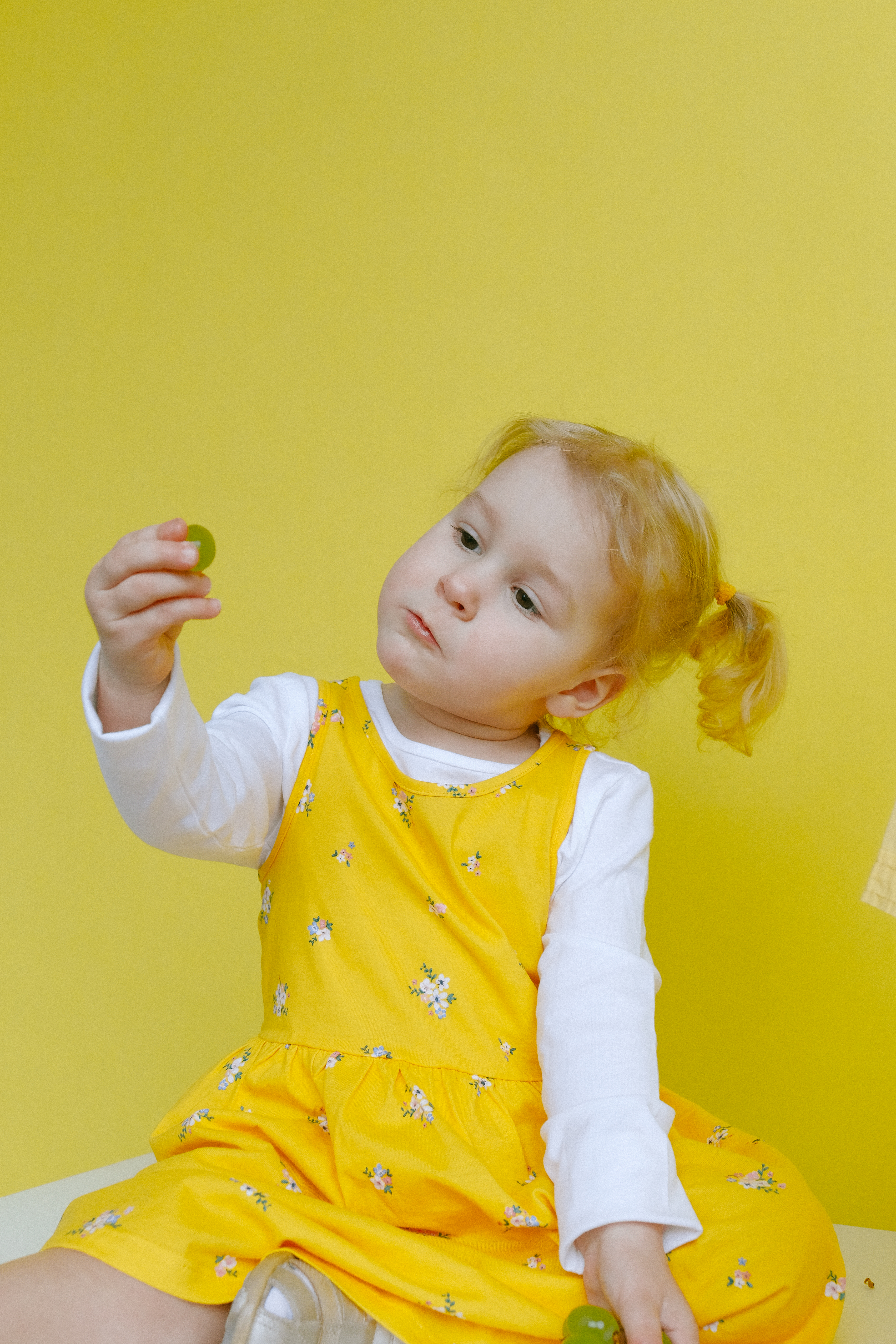 Free Girl in Yellow and White Dress Stock Photo