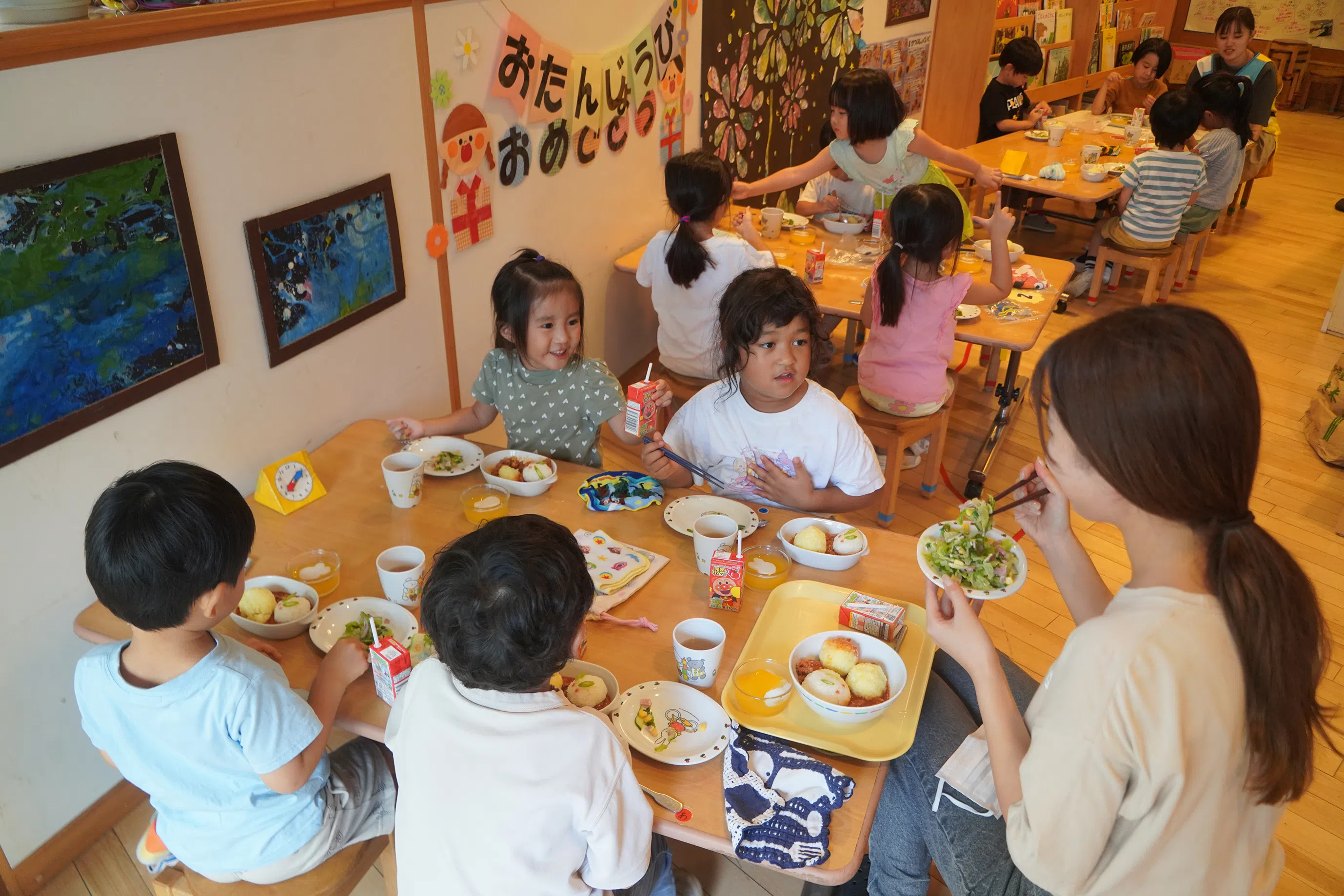 Tokyo Sees Population Growth Amidst Declining National Trend, Driven by Pro-Family Policies