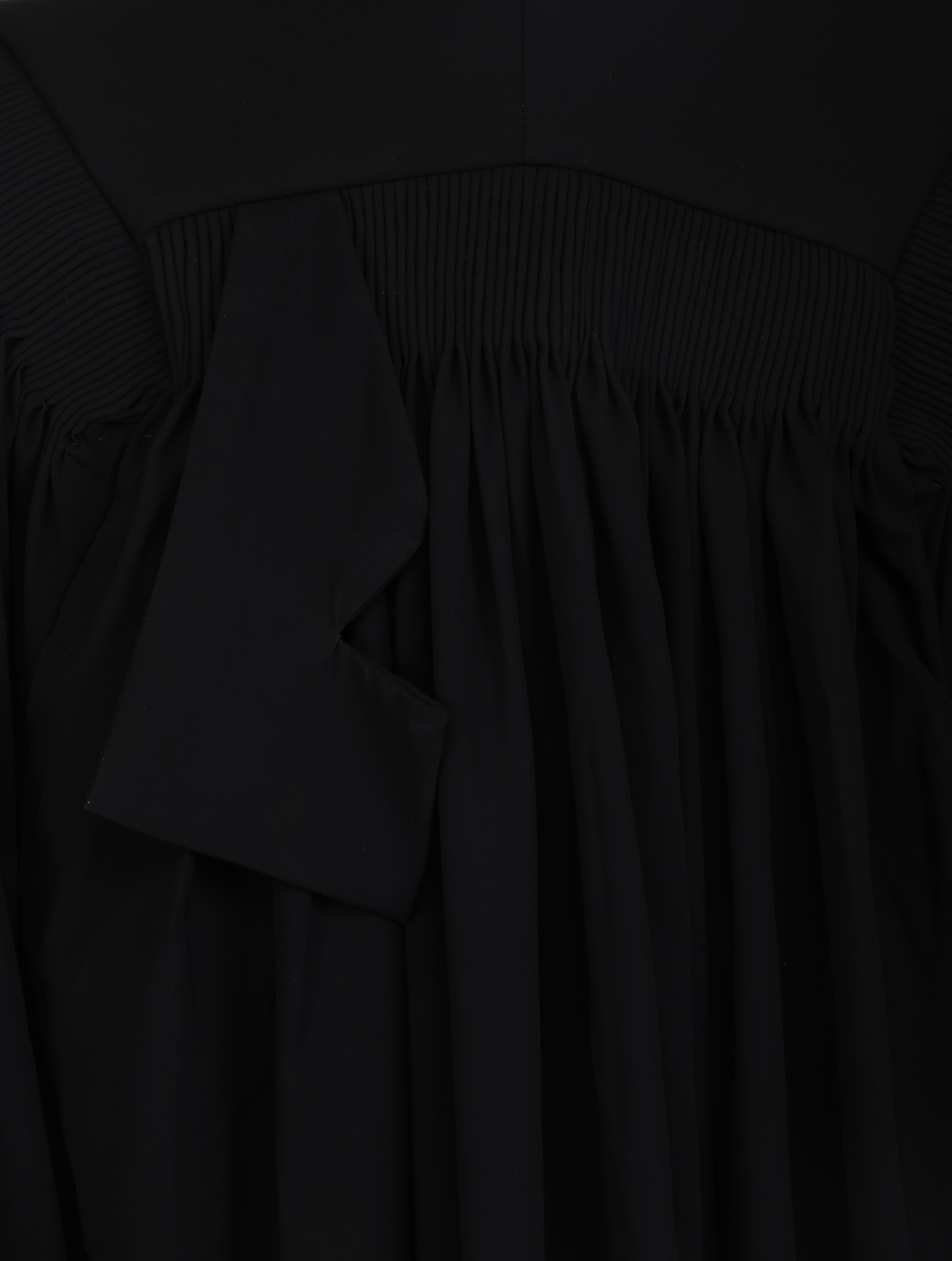Jains' Classic Lawyers Gown — view 9