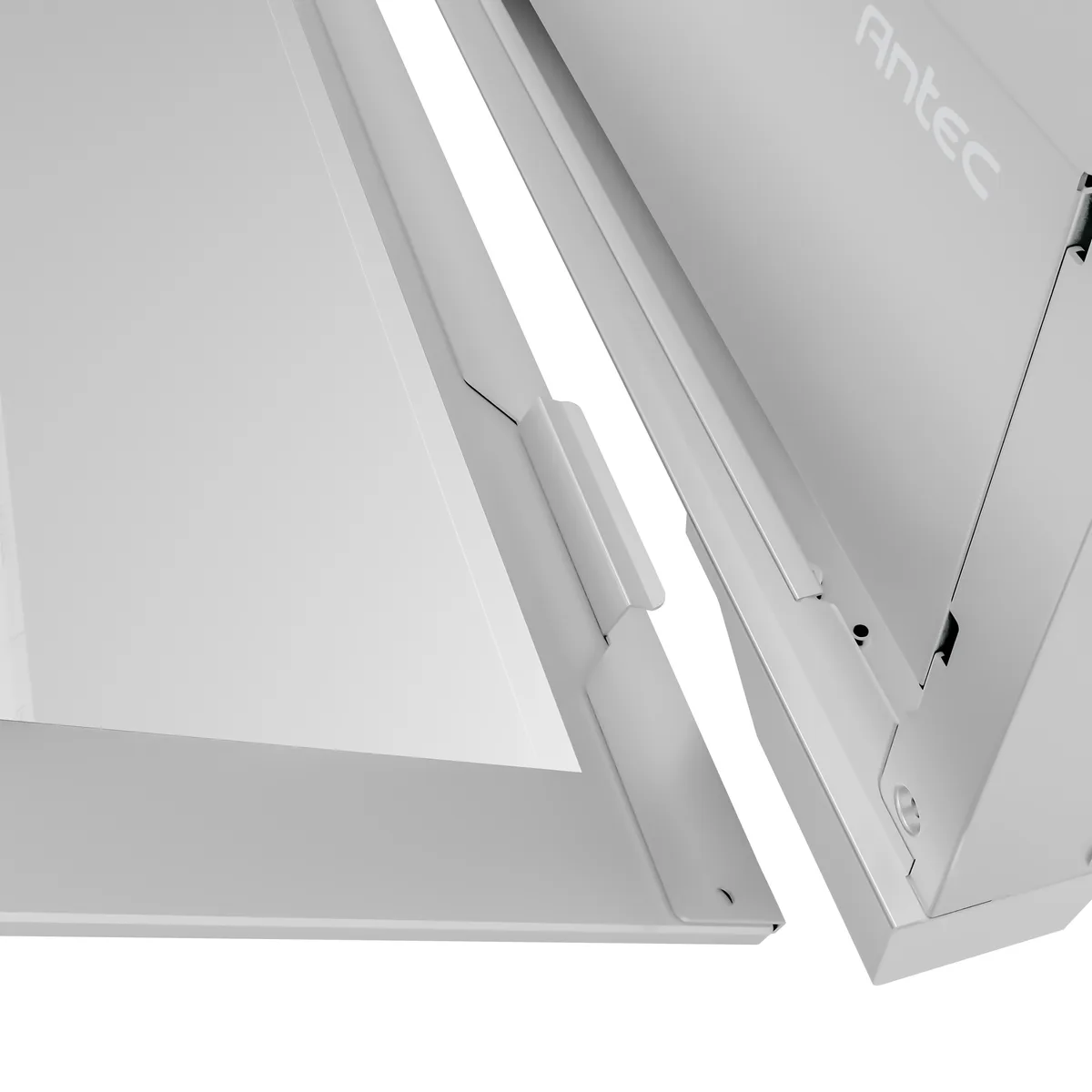 Antec Performance 1 FT Full Tower - White 23