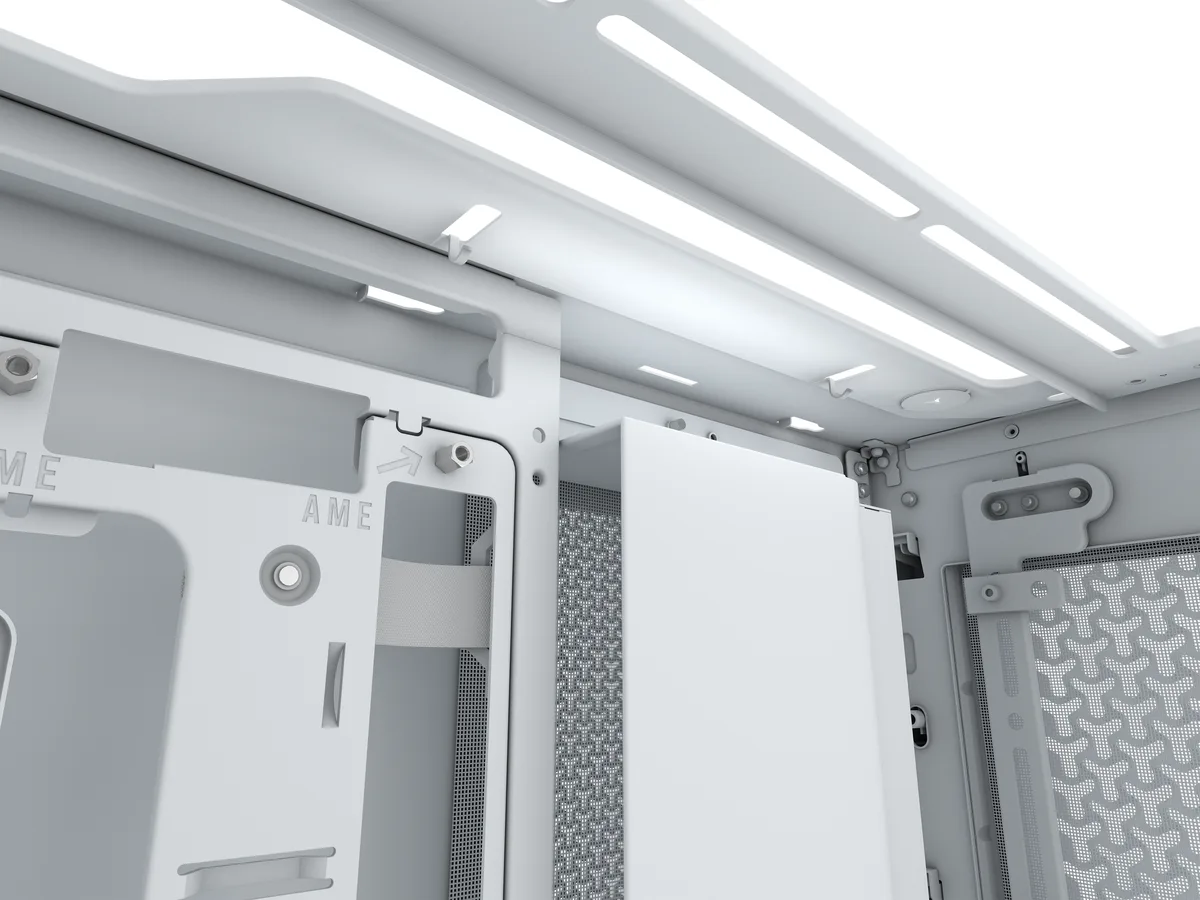 CORSAIR FRAME 4000D Mid-Tower PC Case - White 7