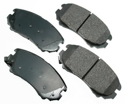 SAAB Disc Brake Pad Set - Front (321mm) 32017996 - Akebono PROACT Ultra-Premium ACT924